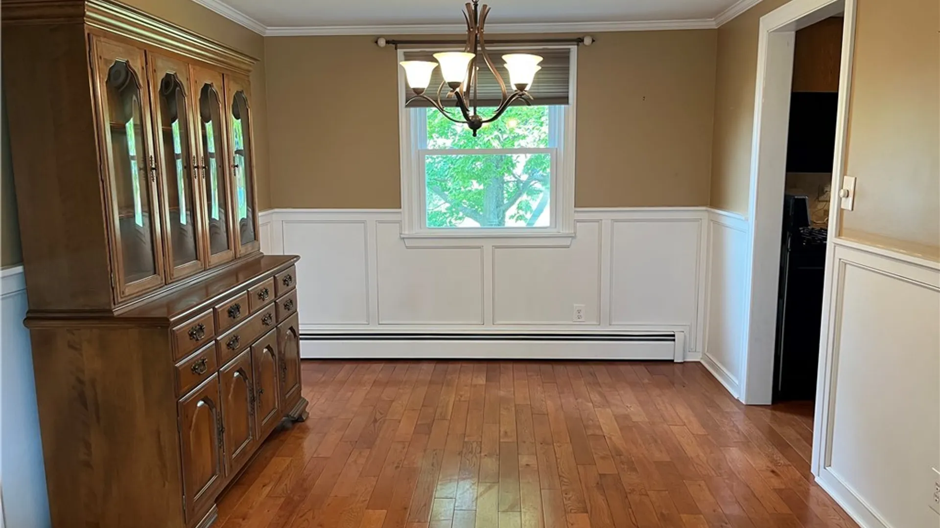 Property at 219 Sagewood, Amherst, NY 14221 8