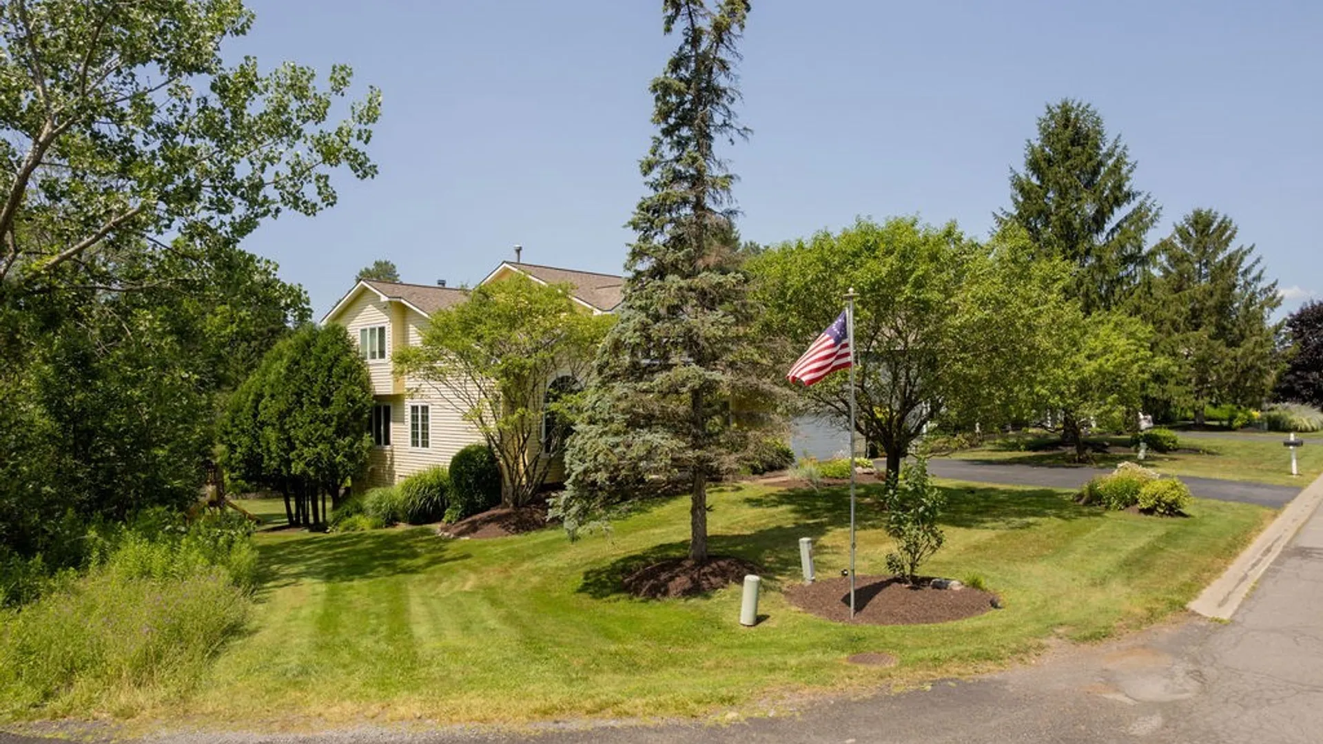 Property at 4541 Ashfield Terrace, Onondaga, NY 13215 3