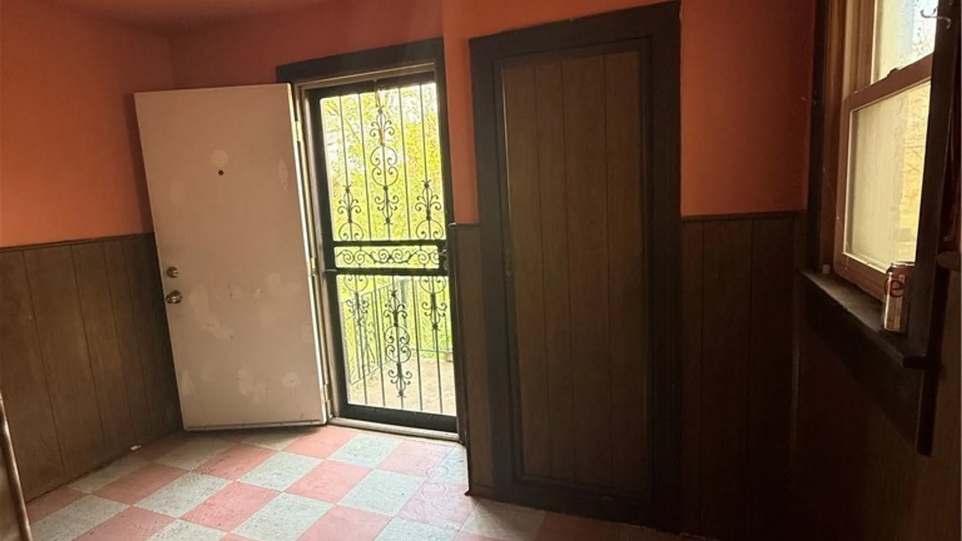 Property at 45 Roma Avenue, Buffalo, NY 14215 12