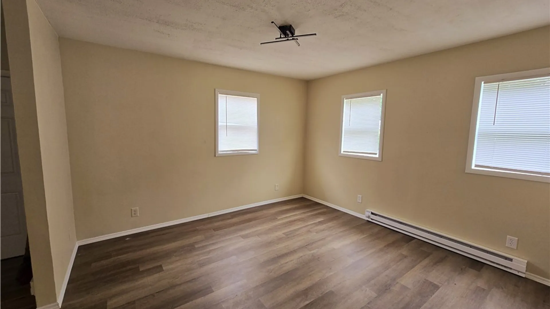 Property at 1 Bloomingdale Street, Rochester, NY 14621 5