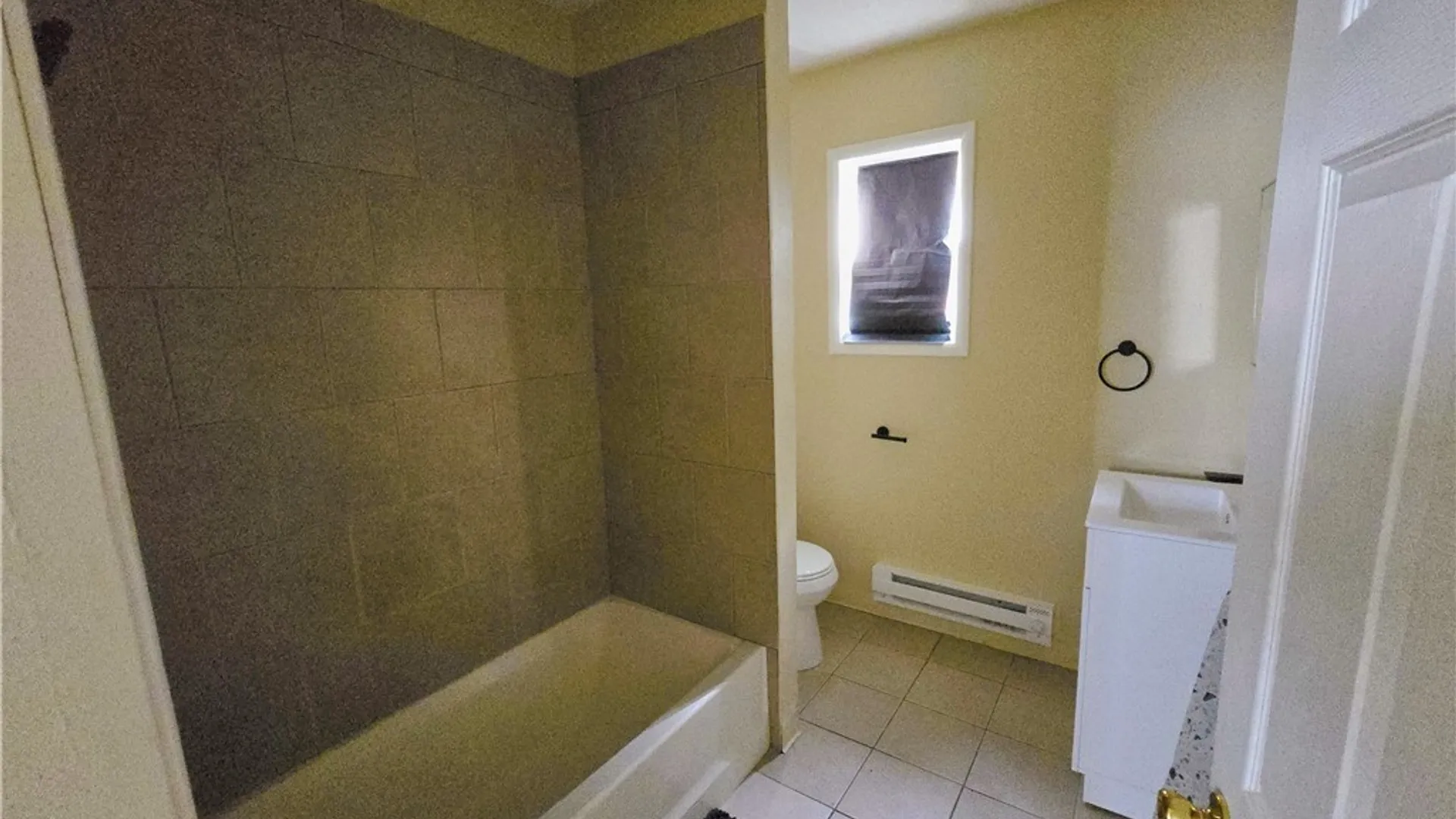 Property at 1 Bloomingdale Street, Rochester, NY 14621 10