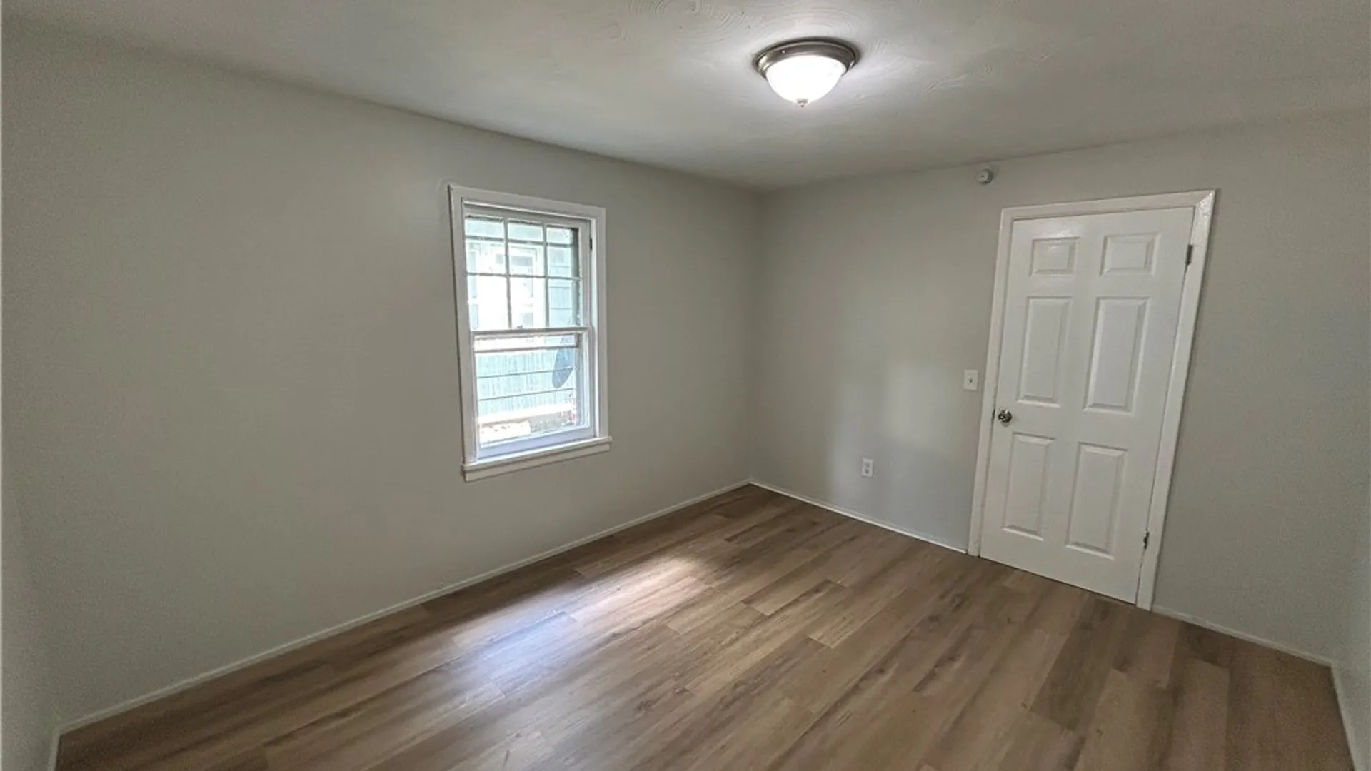 Property at 42 Villa Street, Rochester, NY 14606 4