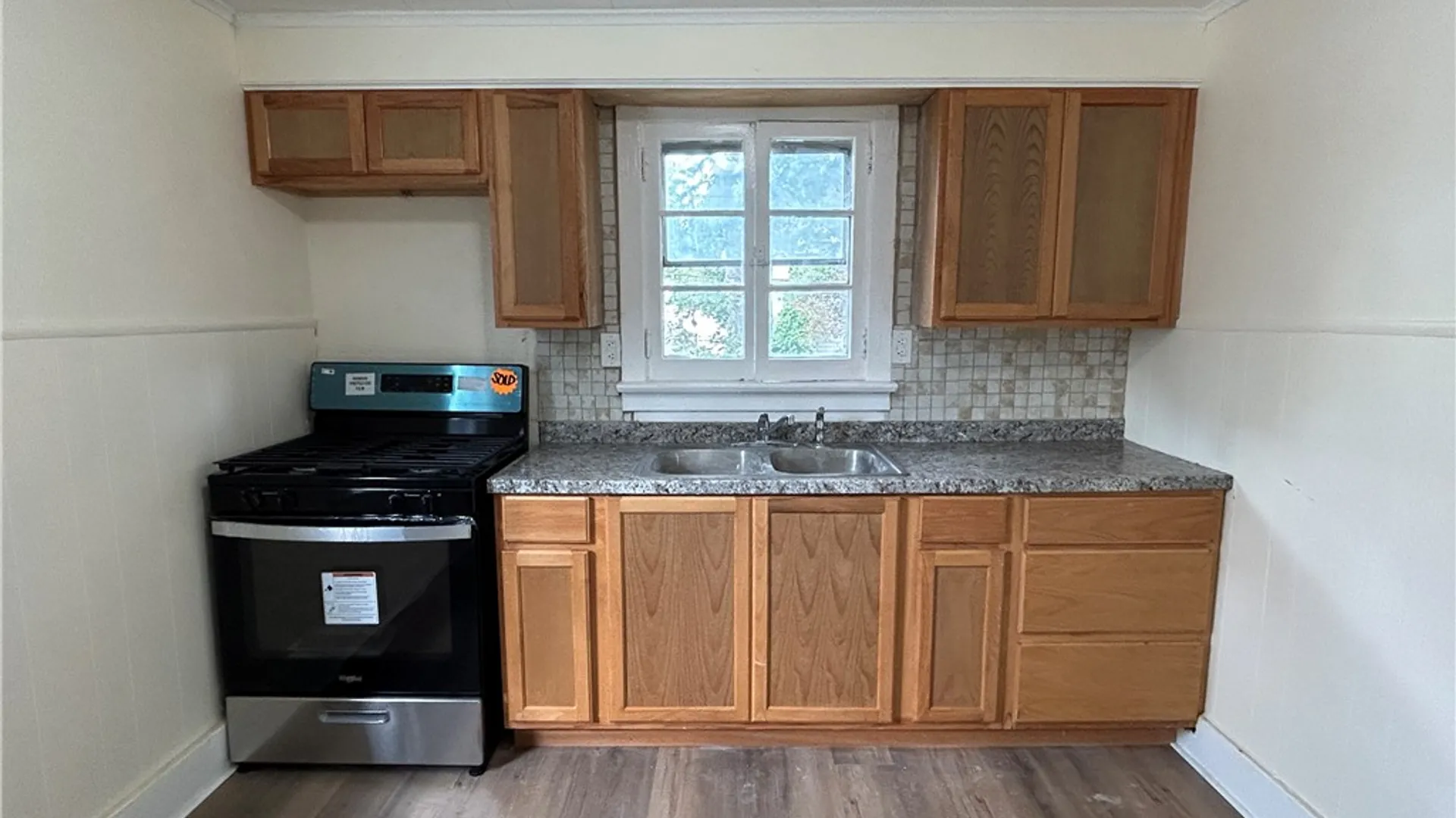 Property at 42 Villa St, Rochester, NY 14606 4