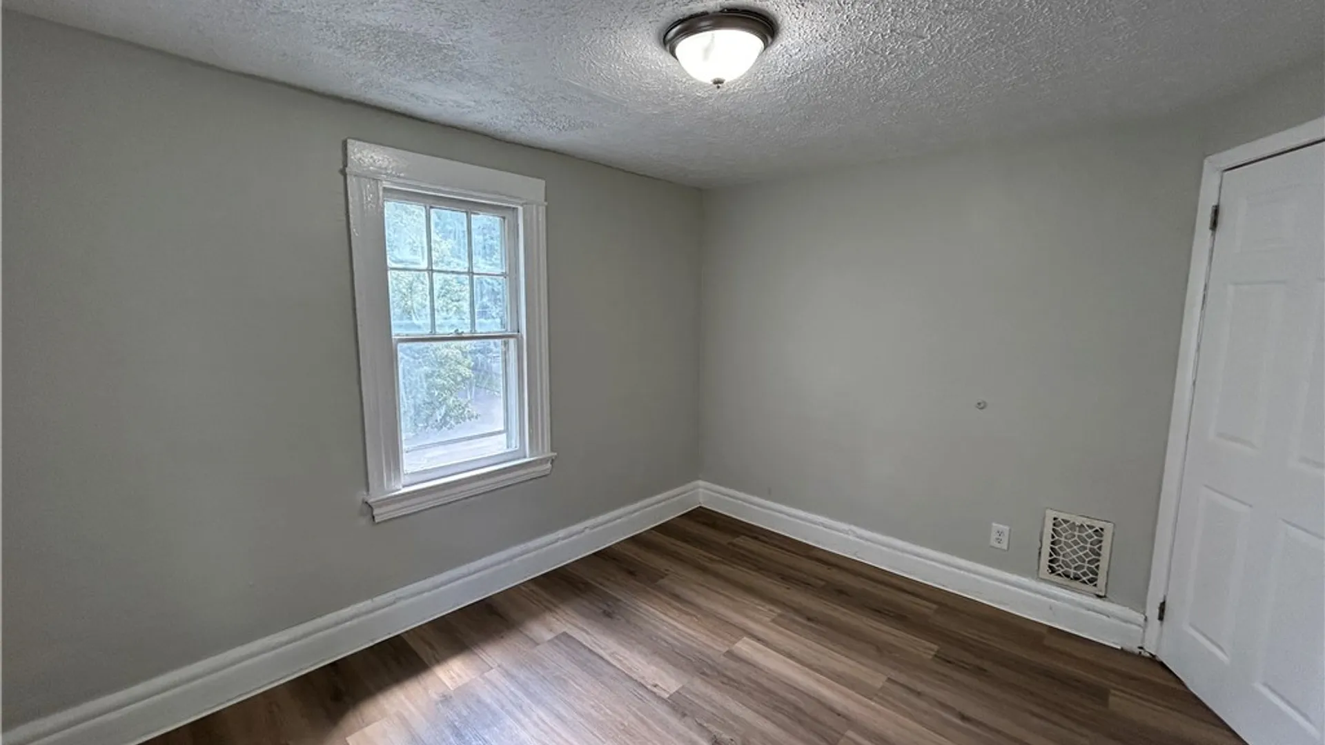 Property at 42 Villa St, Rochester, NY 14606 11