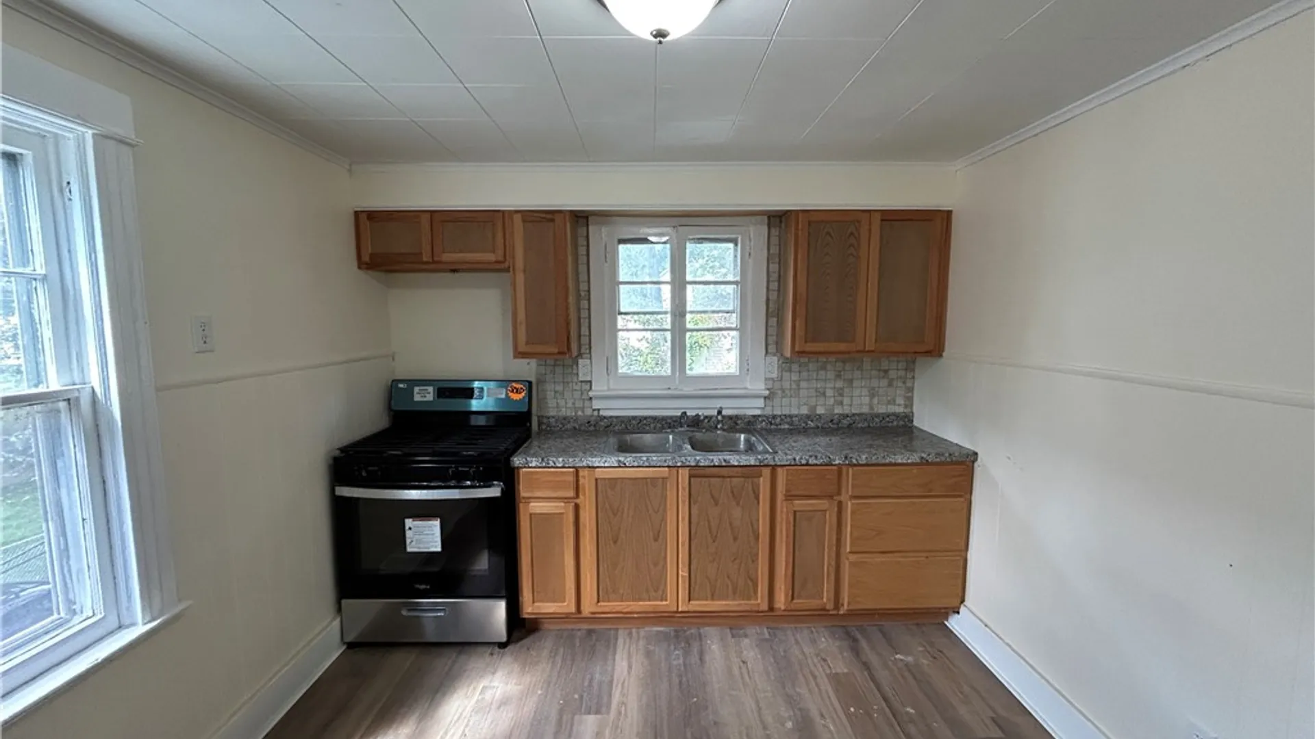 Property at 42 Villa St, Rochester, NY 14606 14