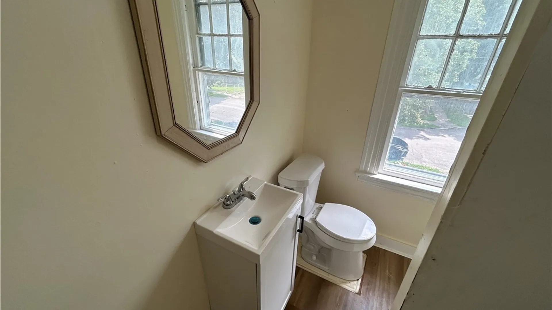 Property at 42 Villa St, Rochester, NY 14606 17