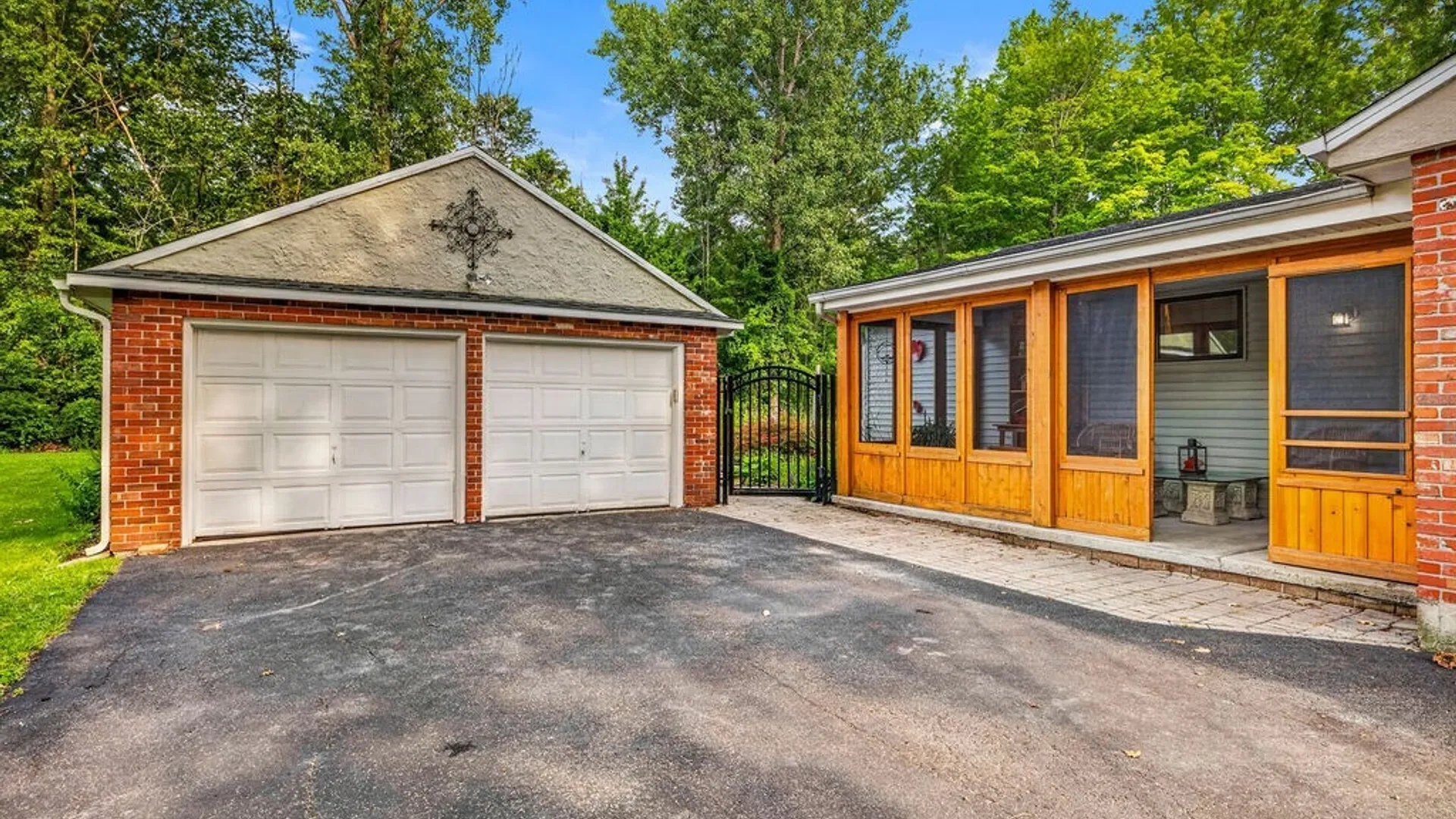 Property at 4071 Calkins Road, Lewiston, NY 14174 37