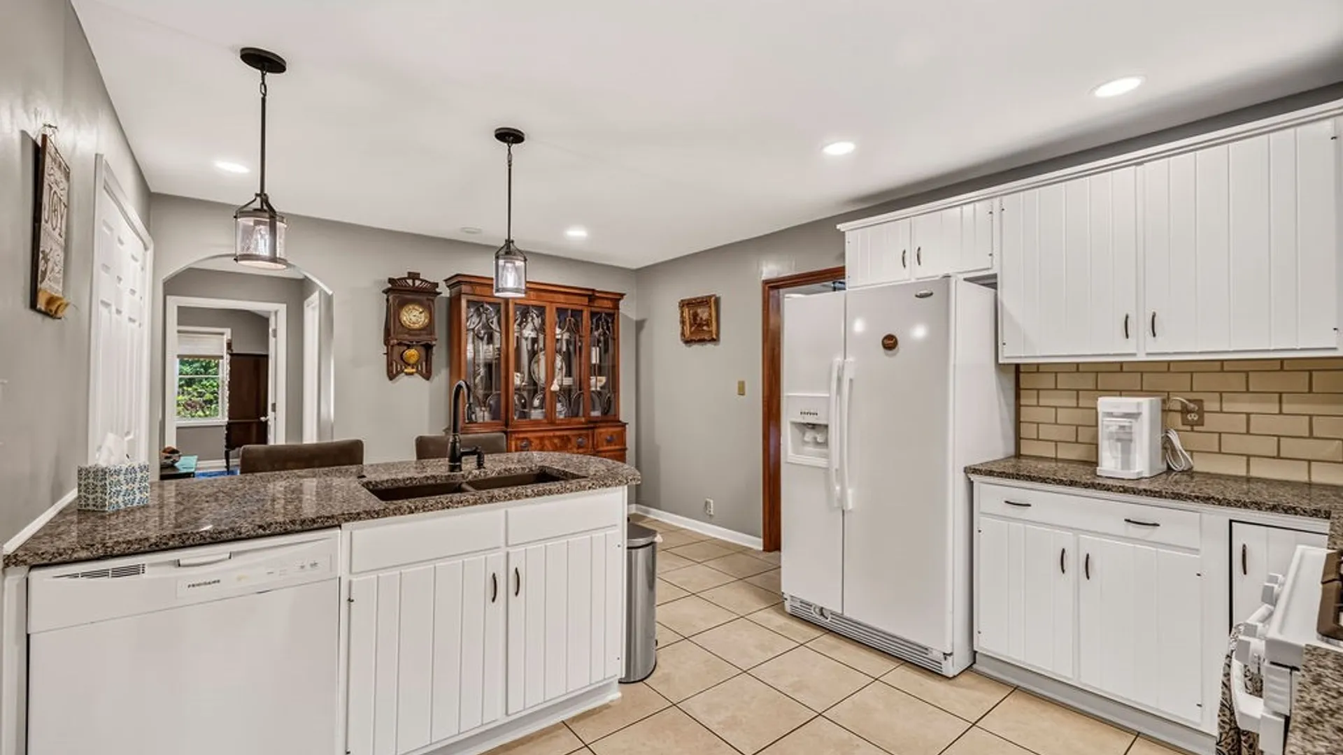 Property at 4071 Calkins Road, Lewiston, NY 14174 4