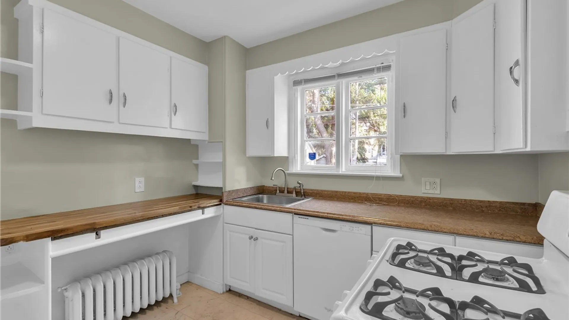 Property at 69 W Northrup Place, Buffalo, NY 14214 26