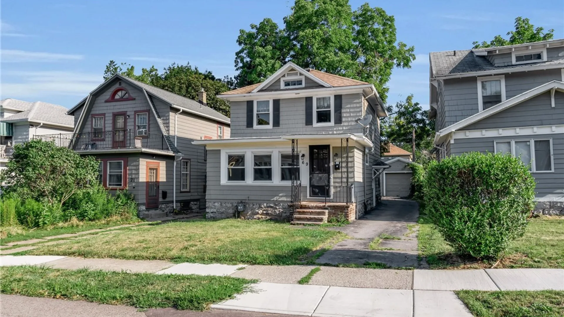Property at 69 W Northrup Place, Buffalo, NY 14214 4