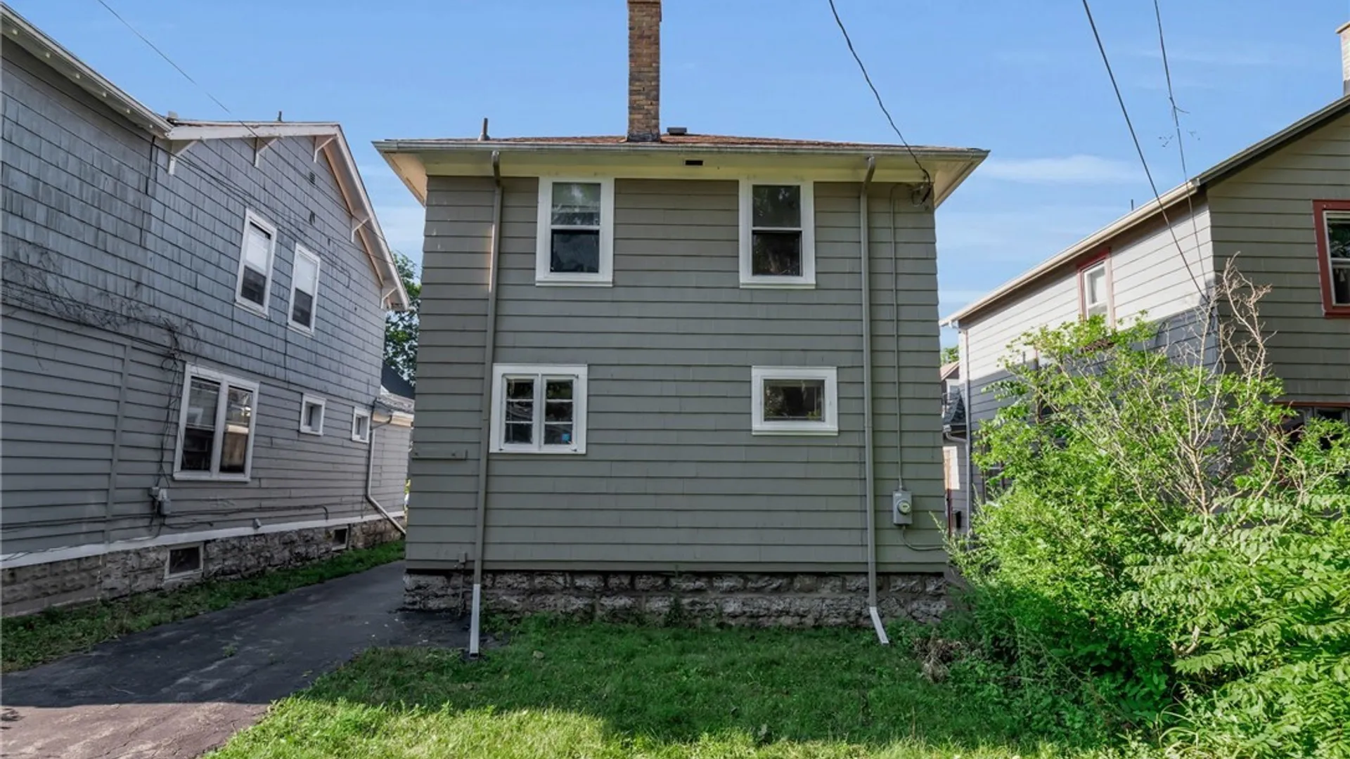 Property at 69 W Northrup Place, Buffalo, NY 14214 7
