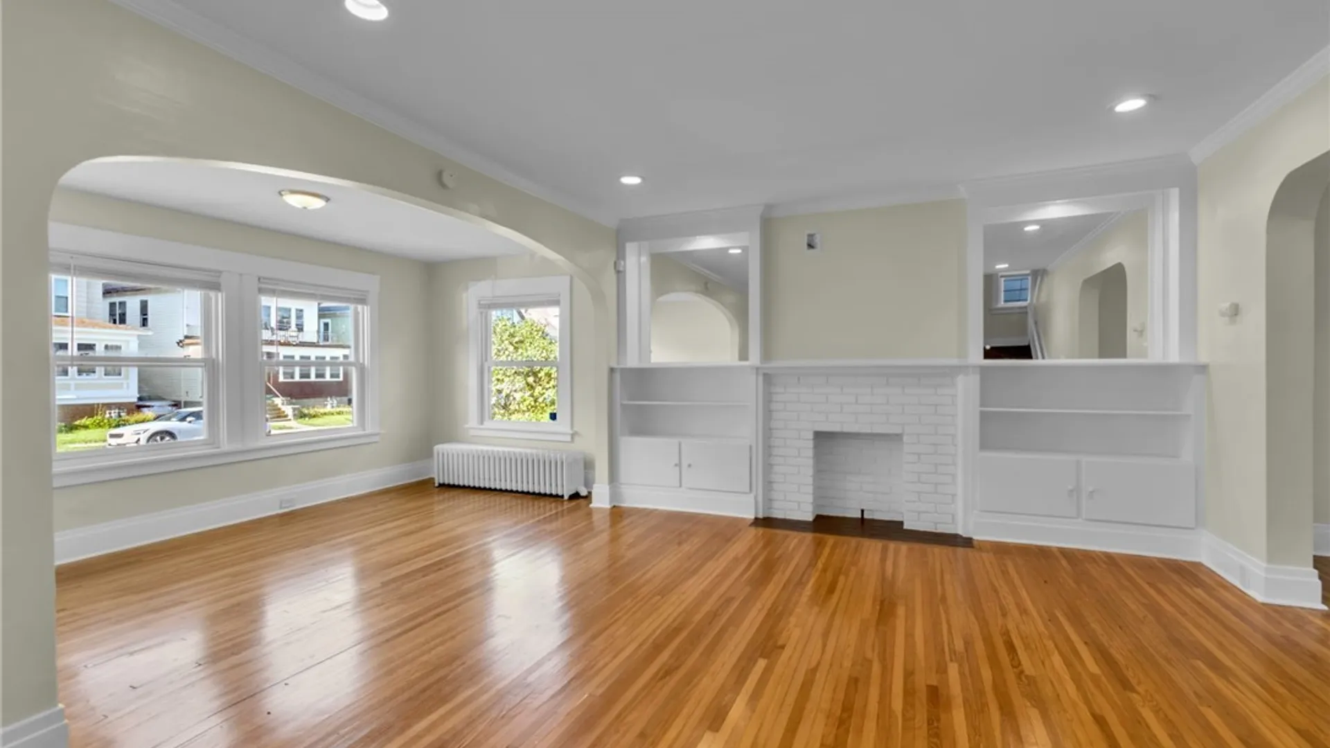 Property at 69 W Northrup Place, Buffalo, NY 14214 13