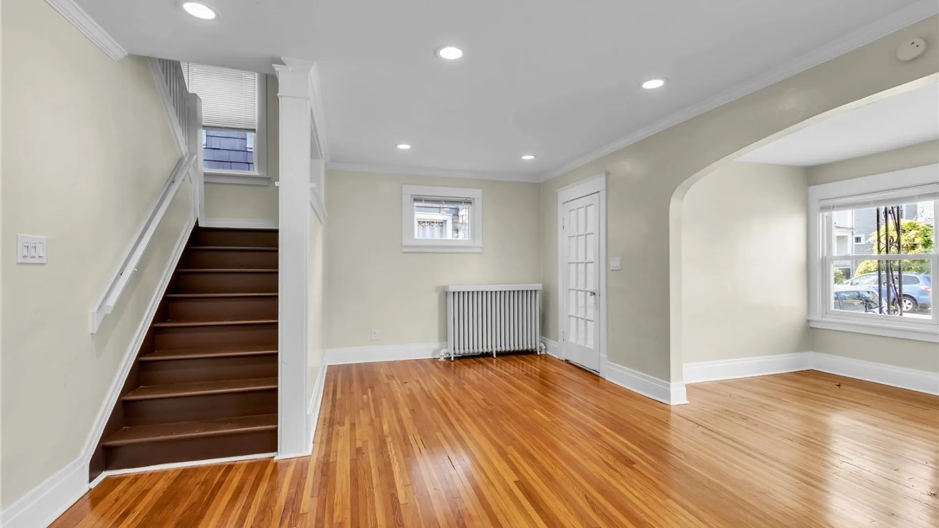 Property at 69 W Northrup Place, Buffalo, NY 14214 16