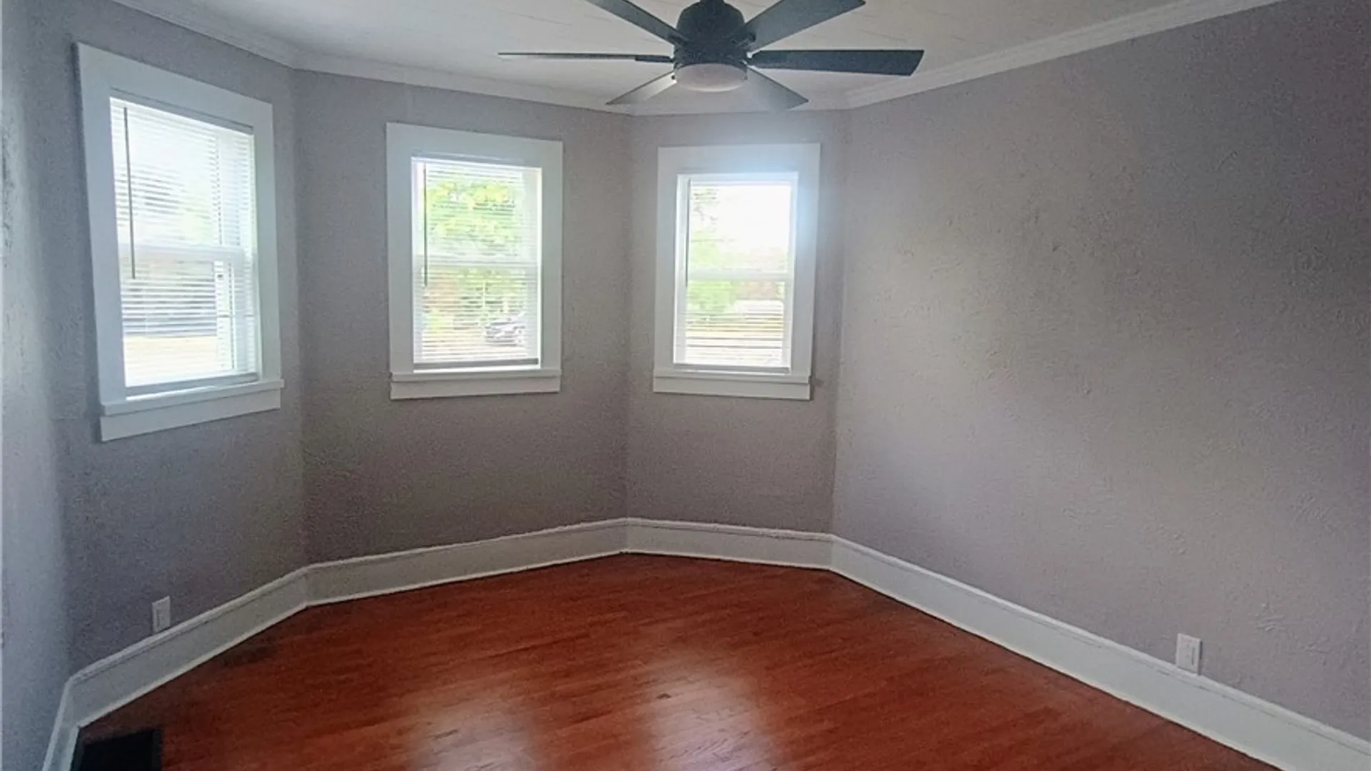 Property at 816 Milton Avenue, Syracuse, NY 13204 5