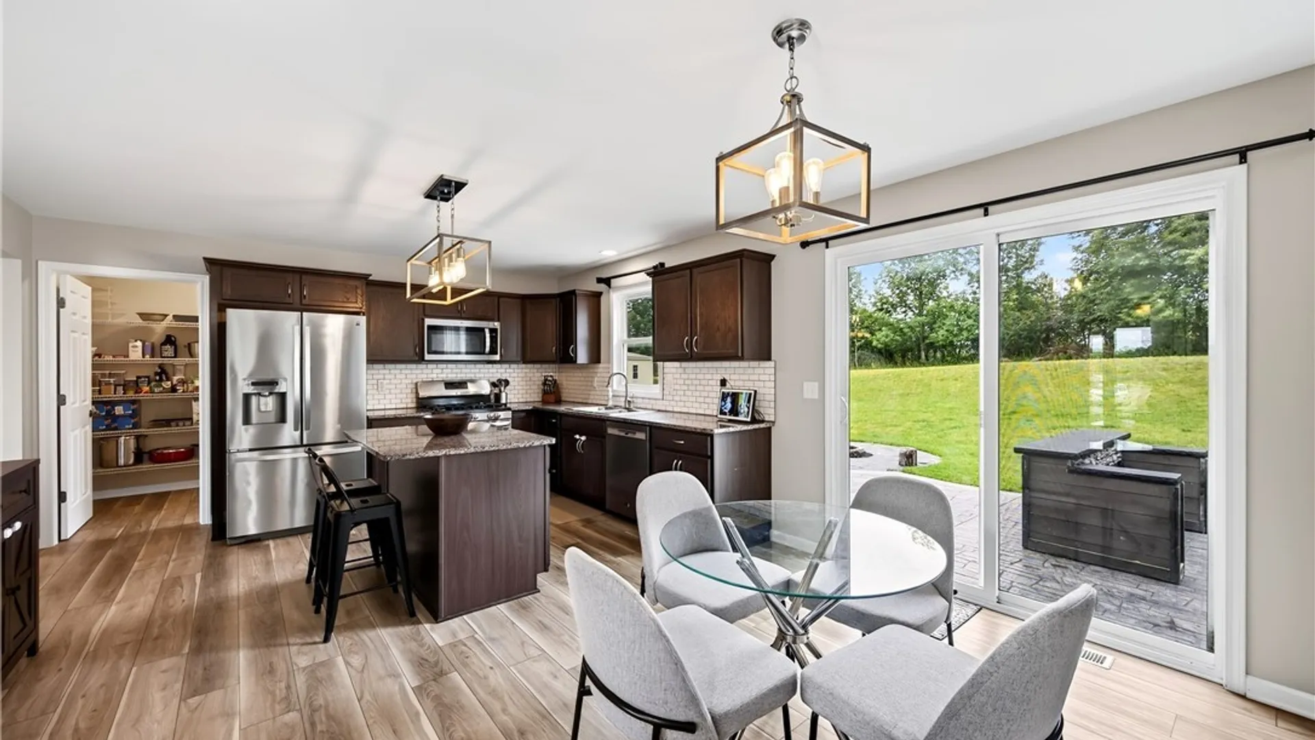 Property at 22 Vista Court, West Seneca, NY 14224 8