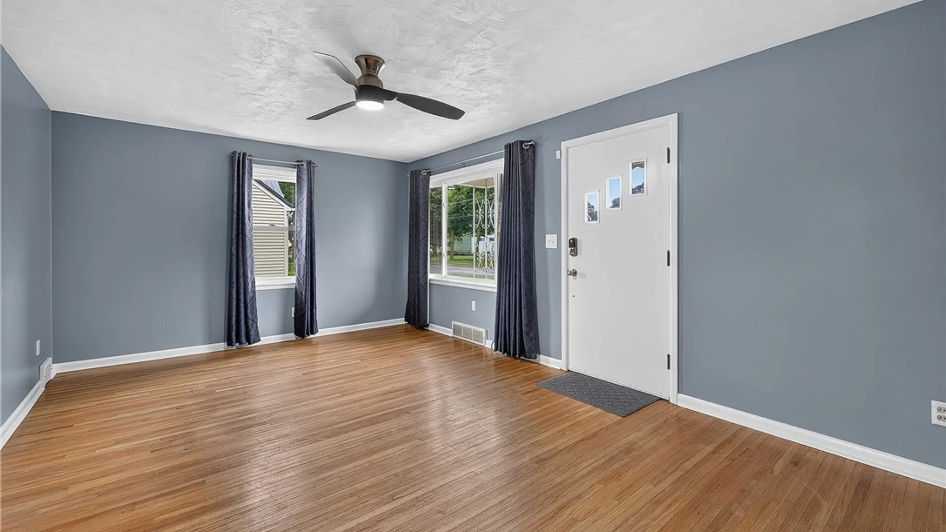 Property at 159 16th Avenue, North Tonawanda, NY 14120 9