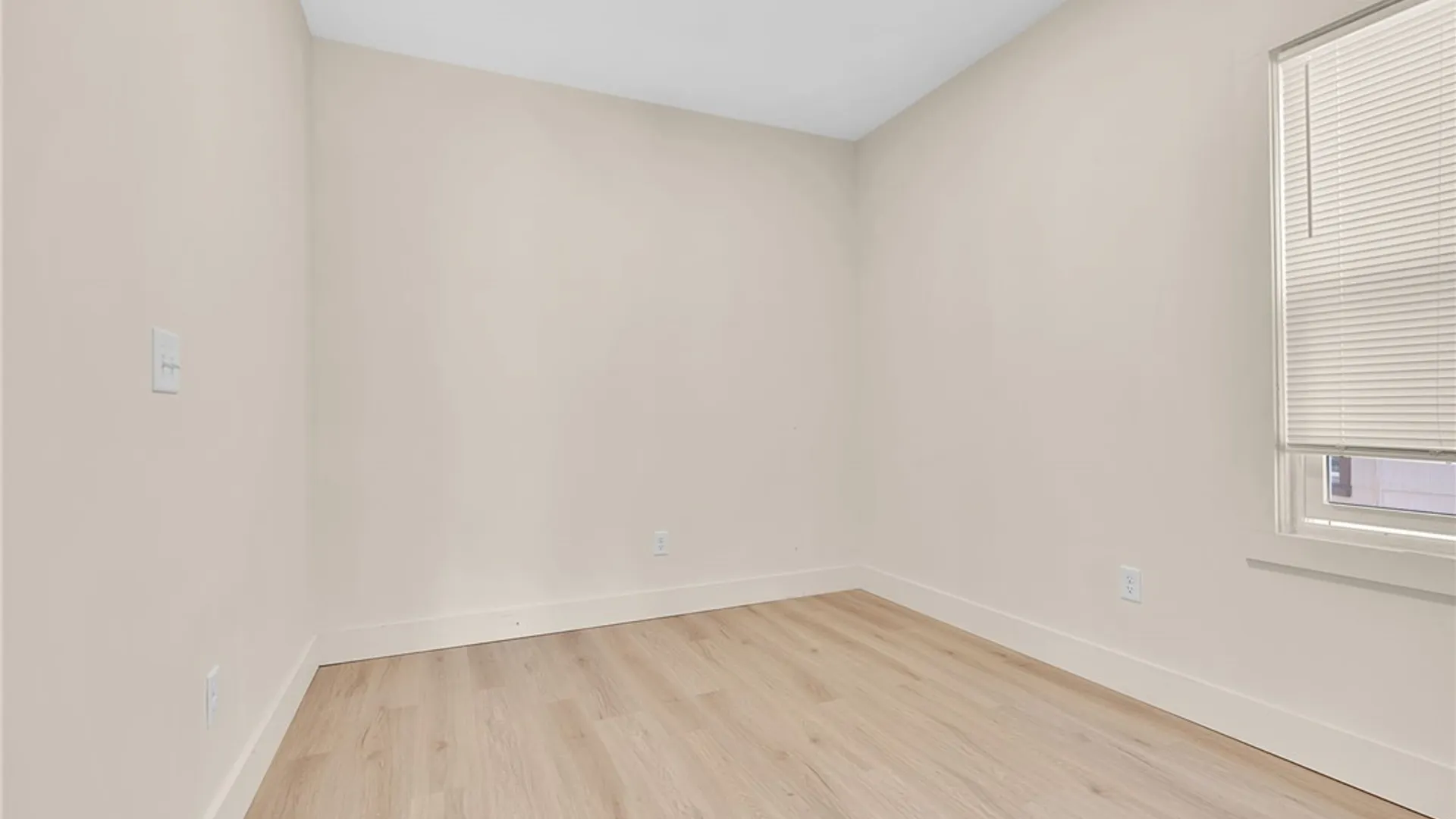Property at 2206 Main Street, Buffalo, NY 14214 12