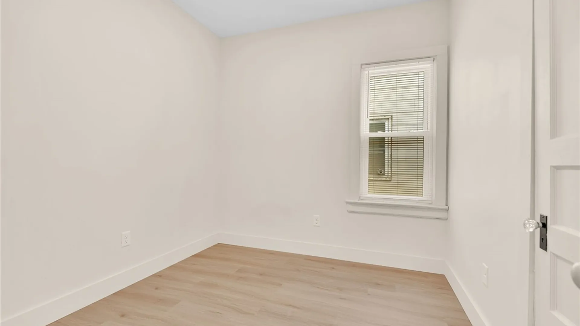 Property at 2206 Main Street, Buffalo, NY 14214 30