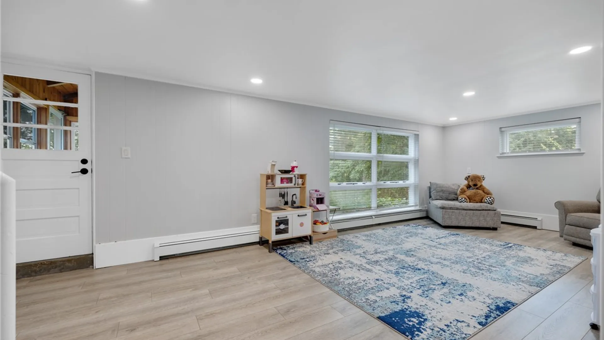 Property at 21 Arlington Drive, Pittsford, NY 14534 27