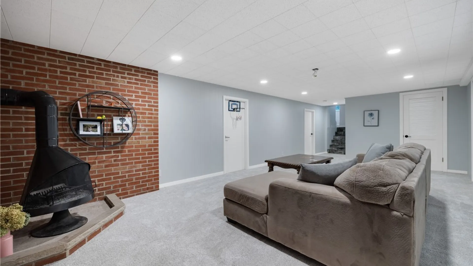 Property at 21 Arlington Drive, Pittsford, NY 14534 32