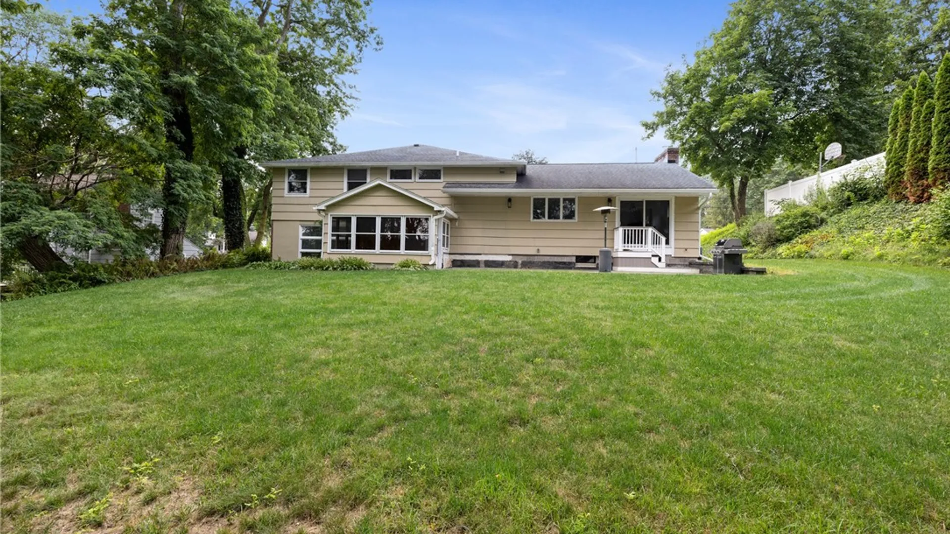 Property at 21 Arlington Drive, Pittsford, NY 14534 42