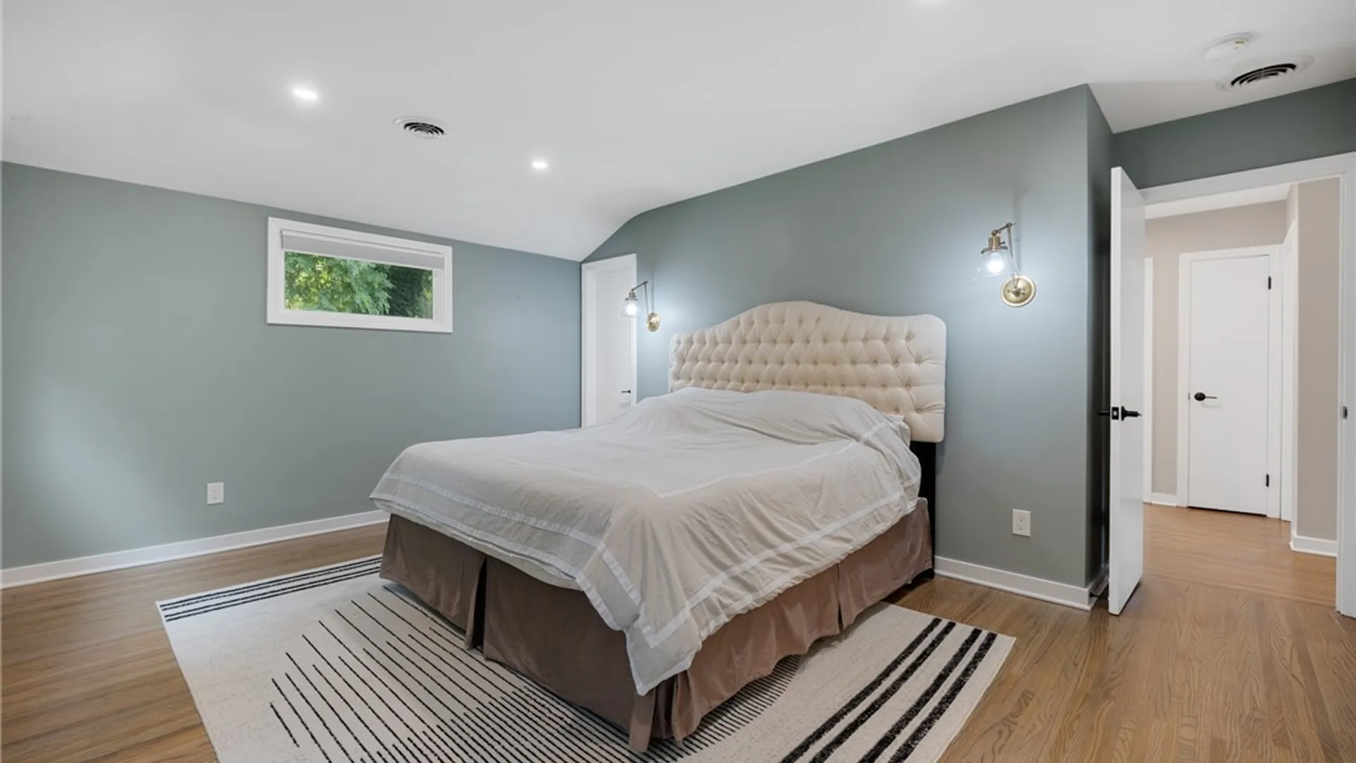 Property at 21 Arlington Drive, Pittsford, NY 14534 21