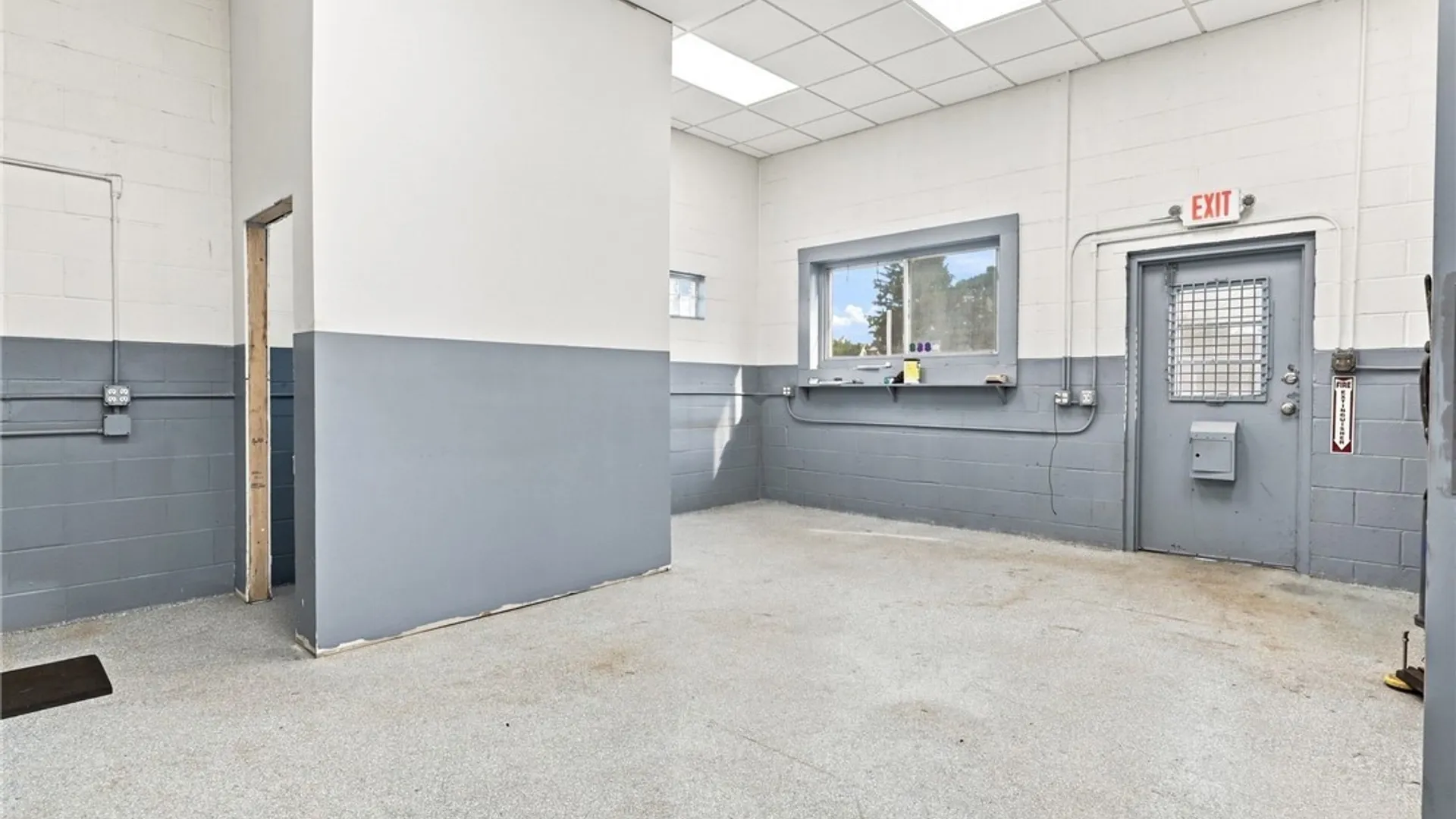 Property at 1273 Clinton Street, Buffalo, NY 14206 7