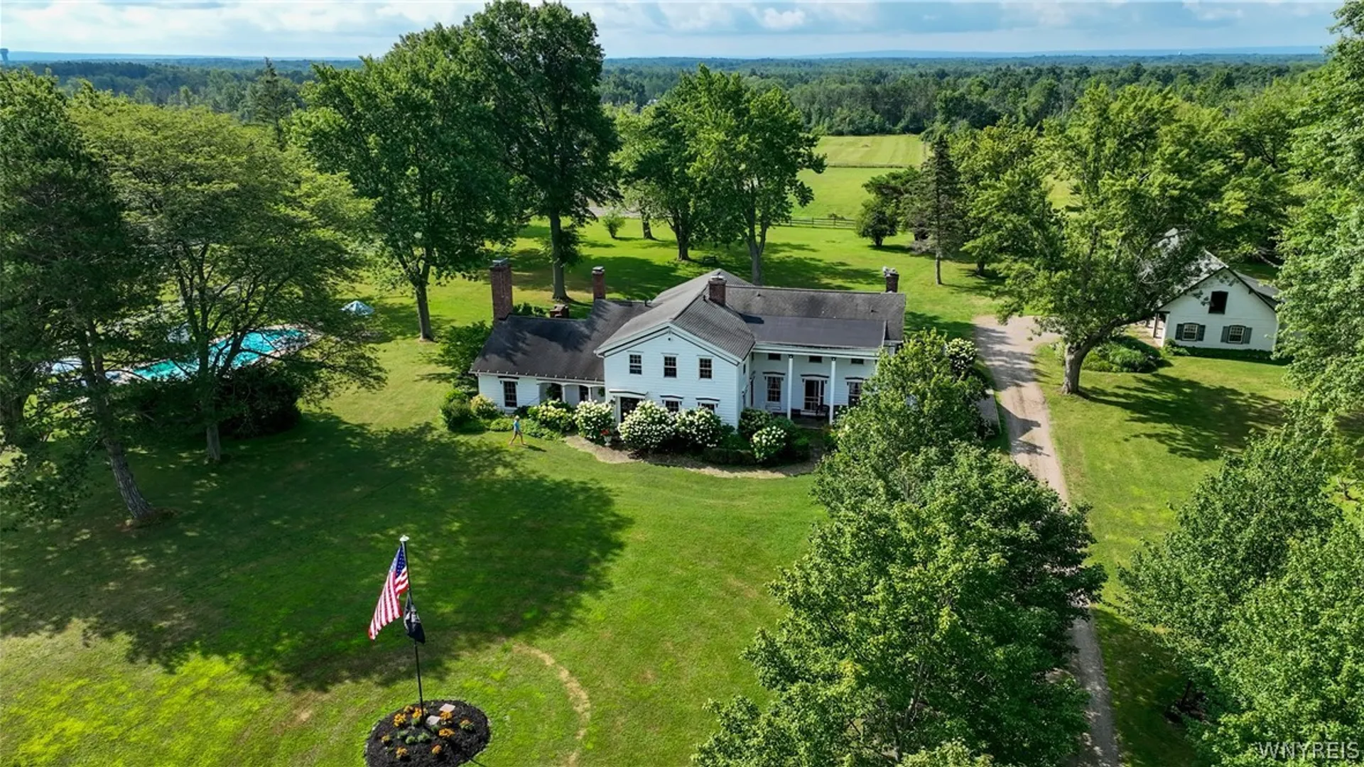 Property at 905 Sturgeon Point Road, Evans, NY 14047 48