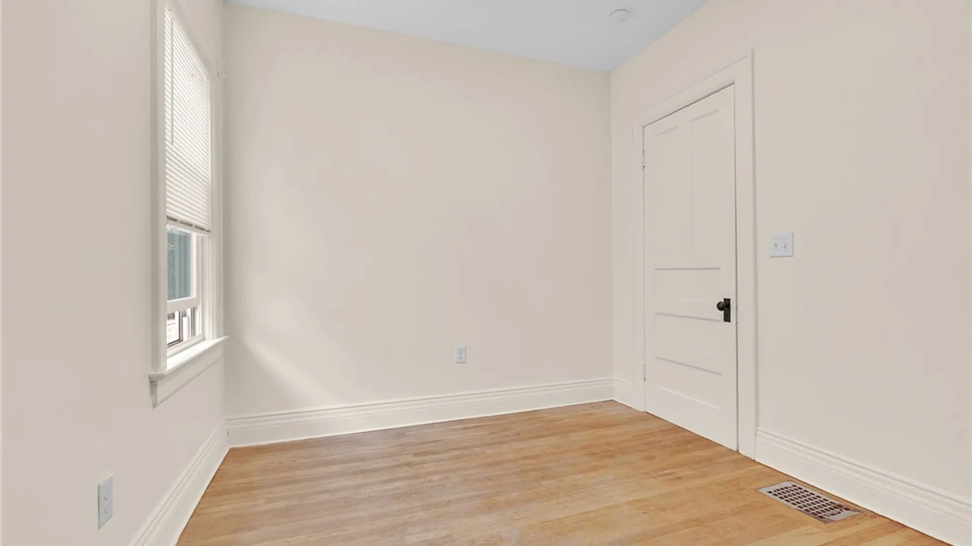Property at 2206 Main Street, Buffalo, NY 14214 28