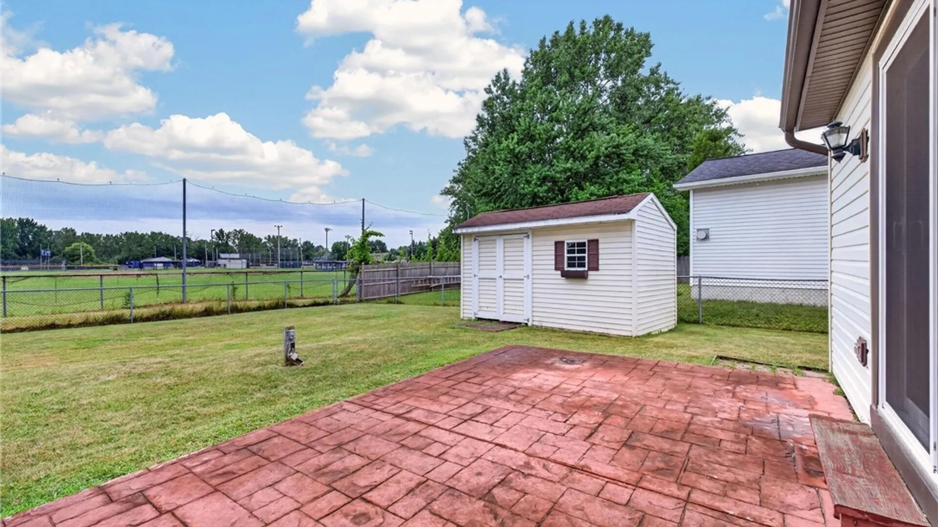 Property at 29 Woodgate Drive, Cheektowaga, NY 14227 29