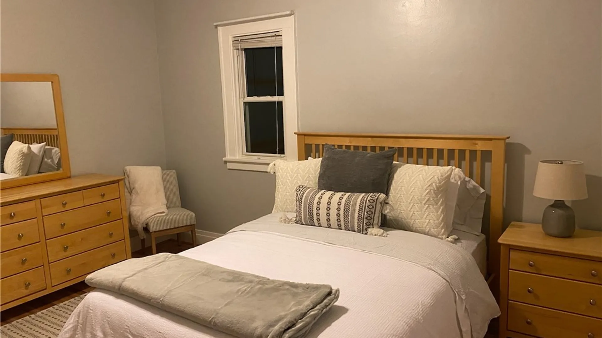 Property at 176 Saint James Place, Buffalo, NY 14222 9
