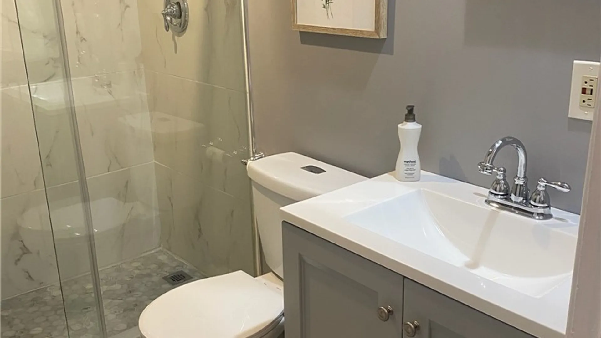 Property at 176 Saint James Place, Buffalo, NY 14222 10
