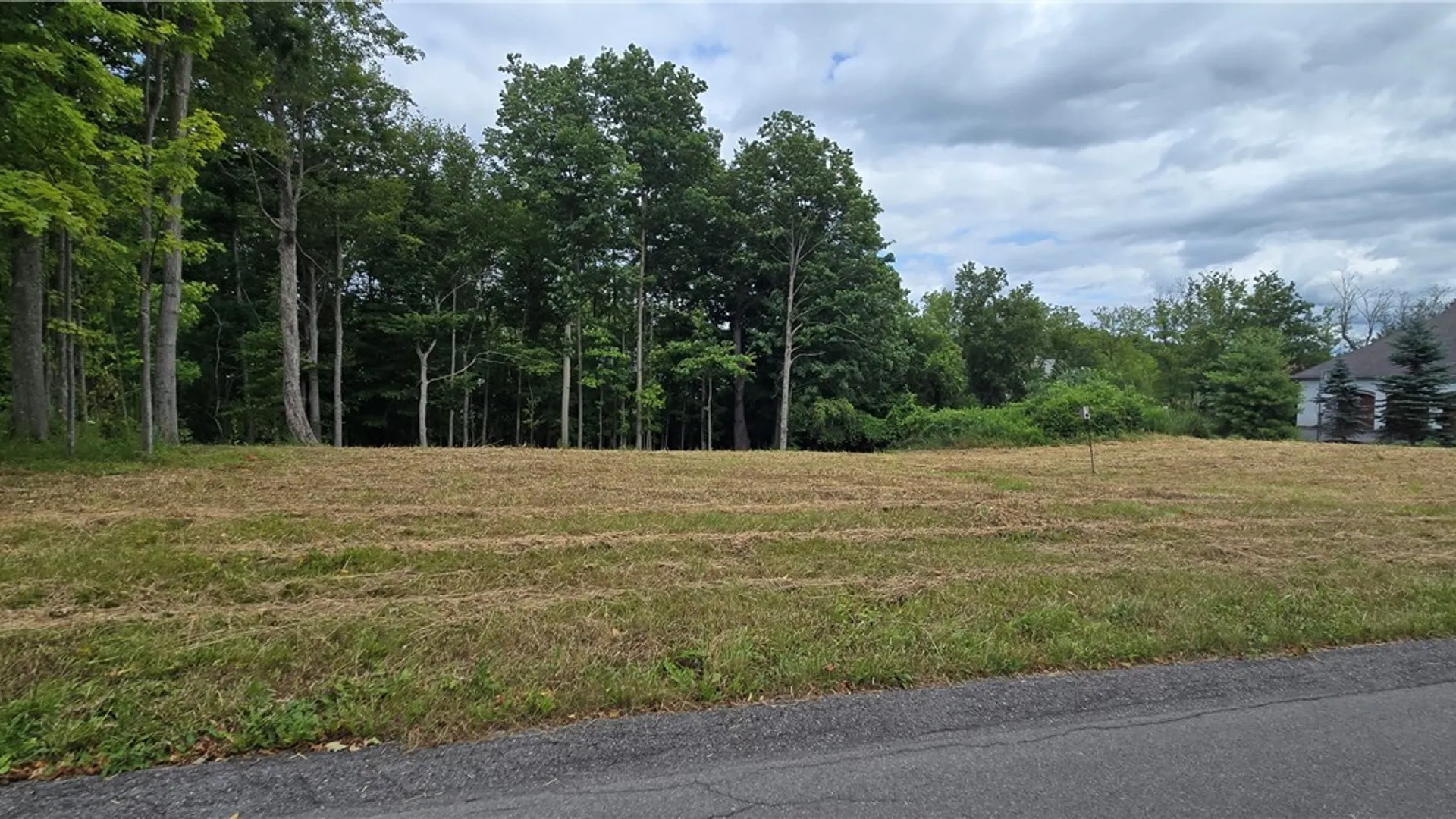 Property at 7103 Kittiwake Run, Manlius, NY 13104 12