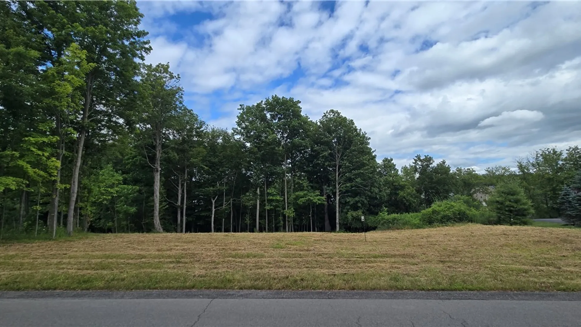 Property at 7103 Kittiwake Run, Manlius, NY 13104 16