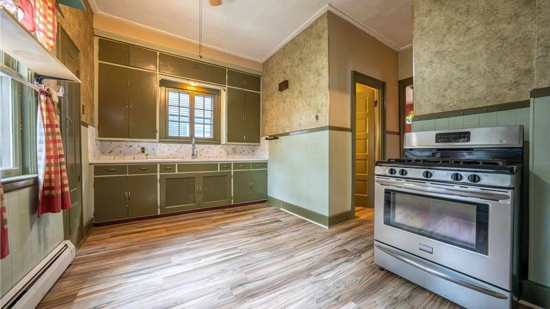 Property at 87 Plymouth Avenue, Buffalo, NY 14201 24