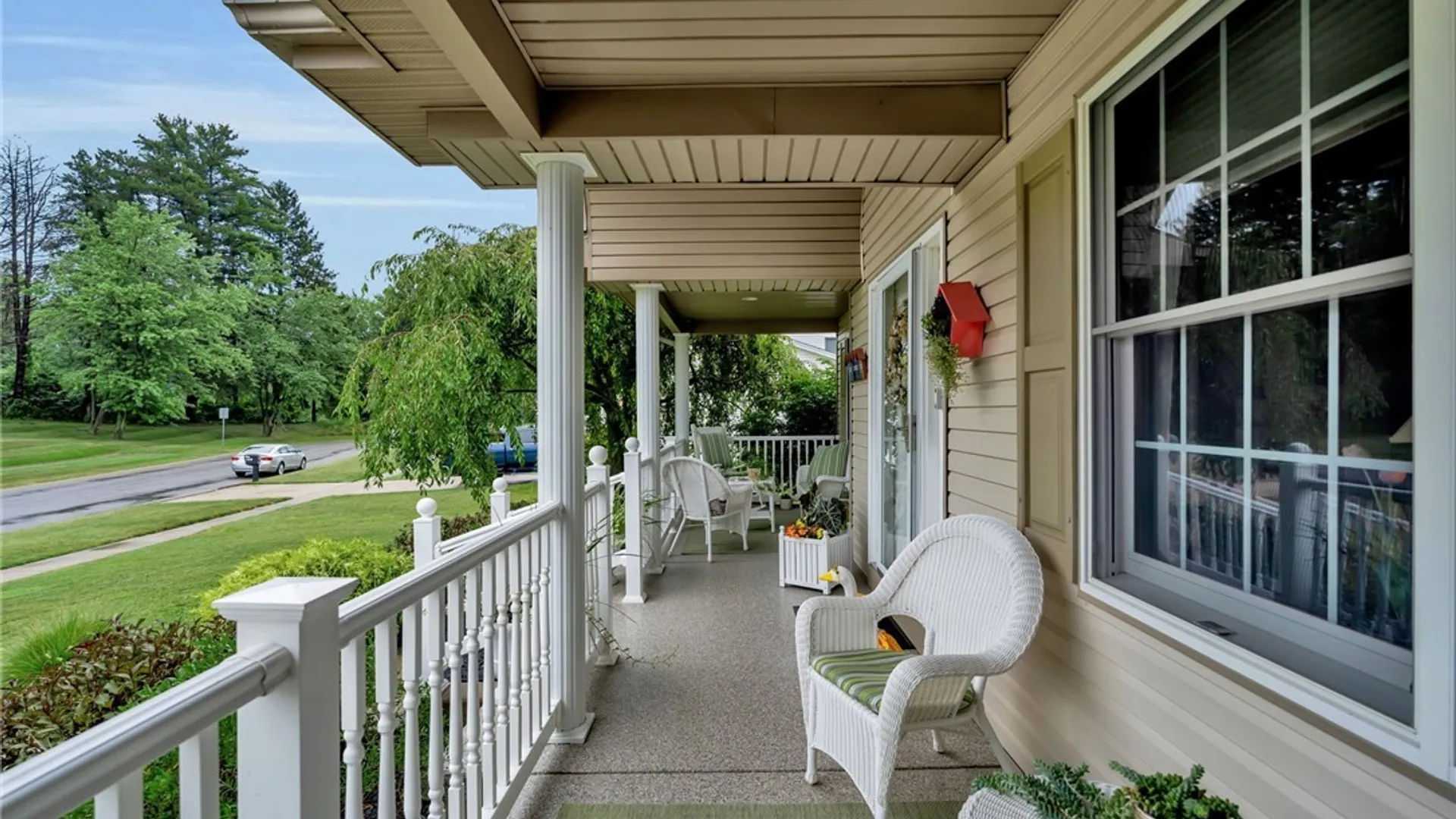 Property at 4475 Richwood Drive, Hamburg, NY 14075 4