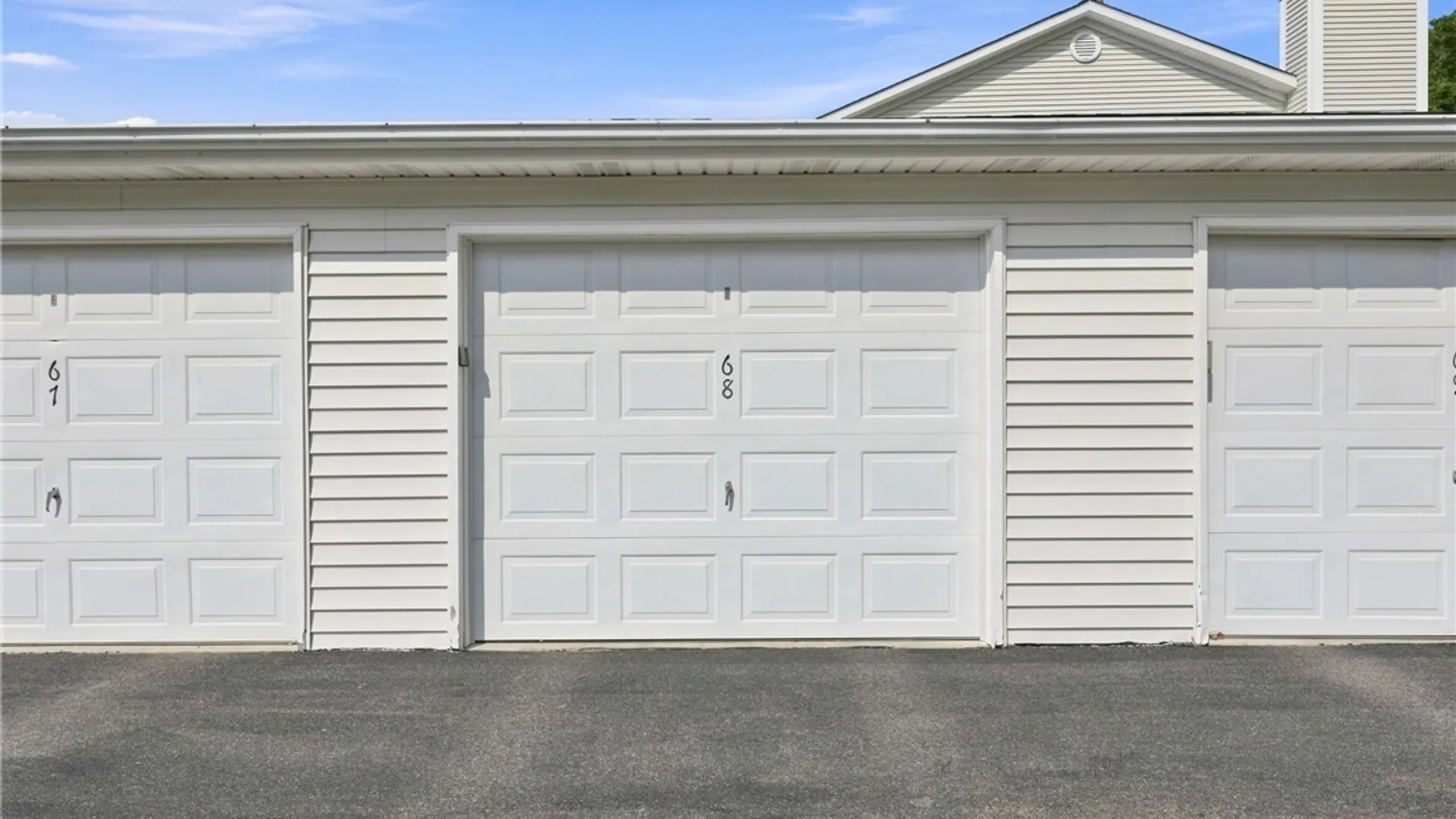 Property at 160 Olde Stone Lane, Lancaster, NY 14086 36