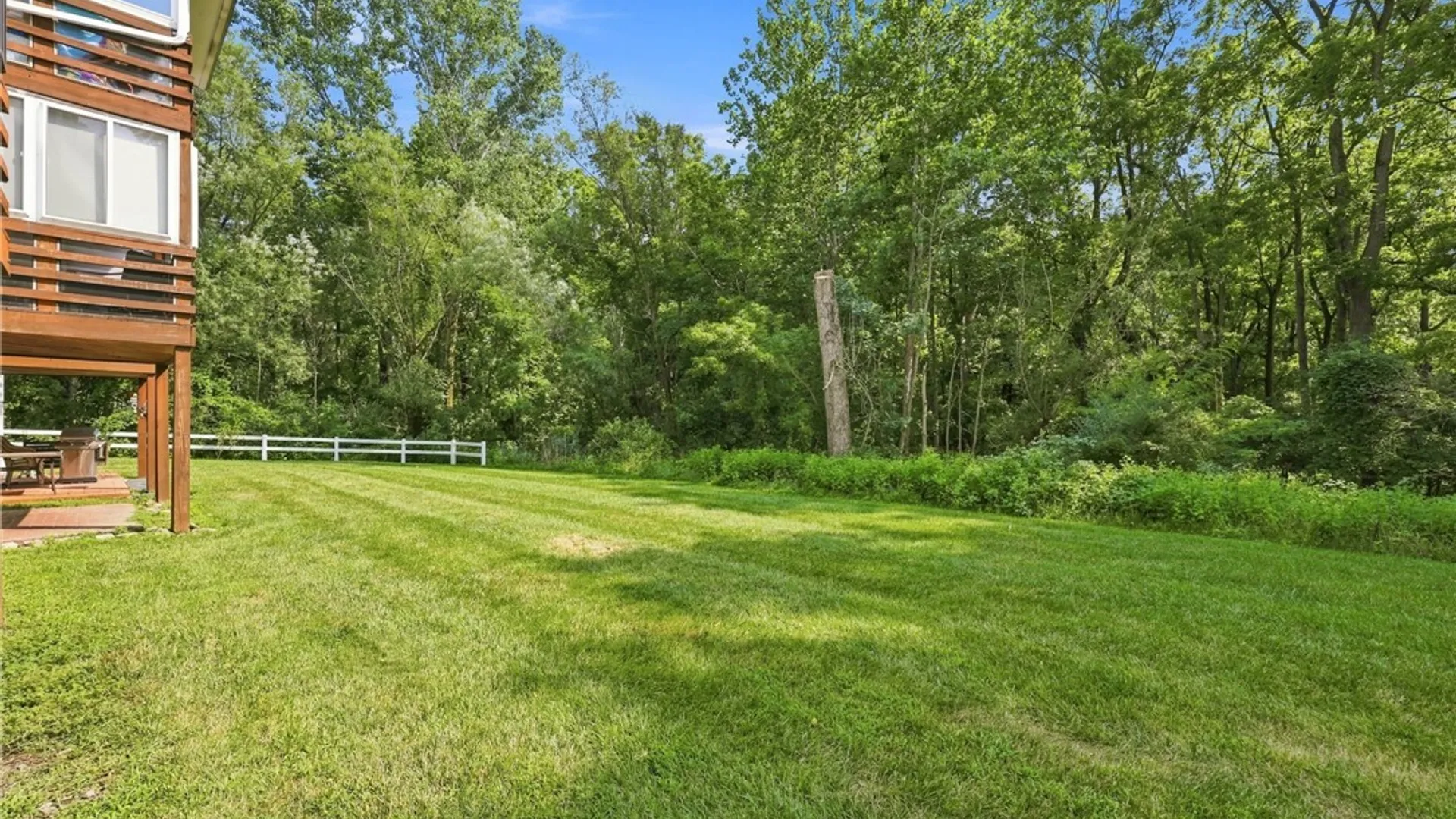 Property at 160 Olde Stone Lane, Lancaster, NY 14086 40