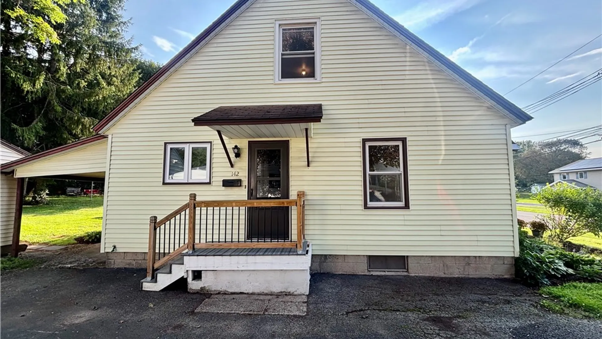 Property at 142 Perrine Street, Auburn, NY 13021 3