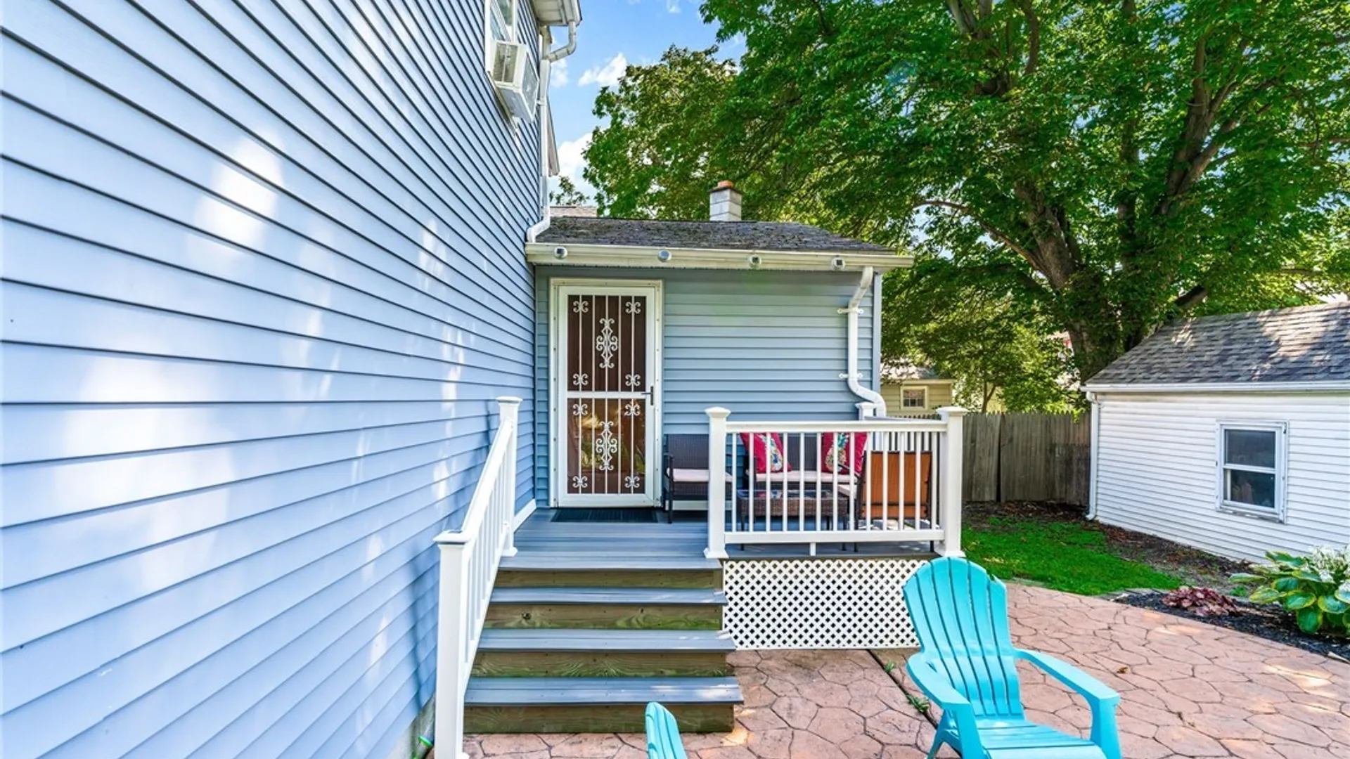 Property at 114 Flohr Avenue, West Seneca, NY 14224 32