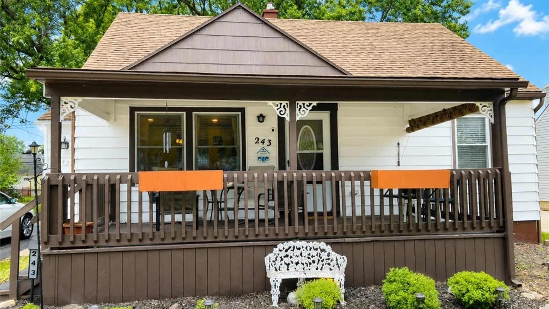 Property at 243 Chamberlin Drive, West Seneca, NY 14210 3