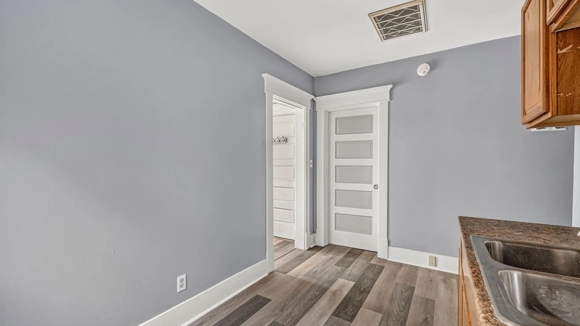 Property at 36 Geary Street, Buffalo, NY 14210 14