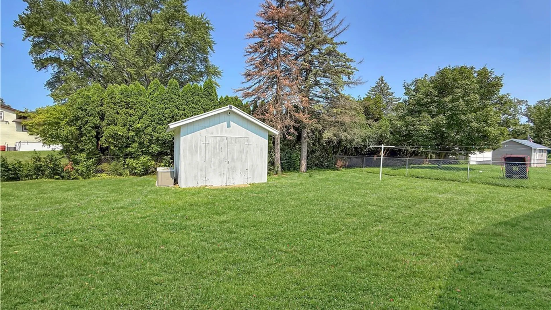 Property at 119 Longwood Drive, DeWitt, NY 13057 23