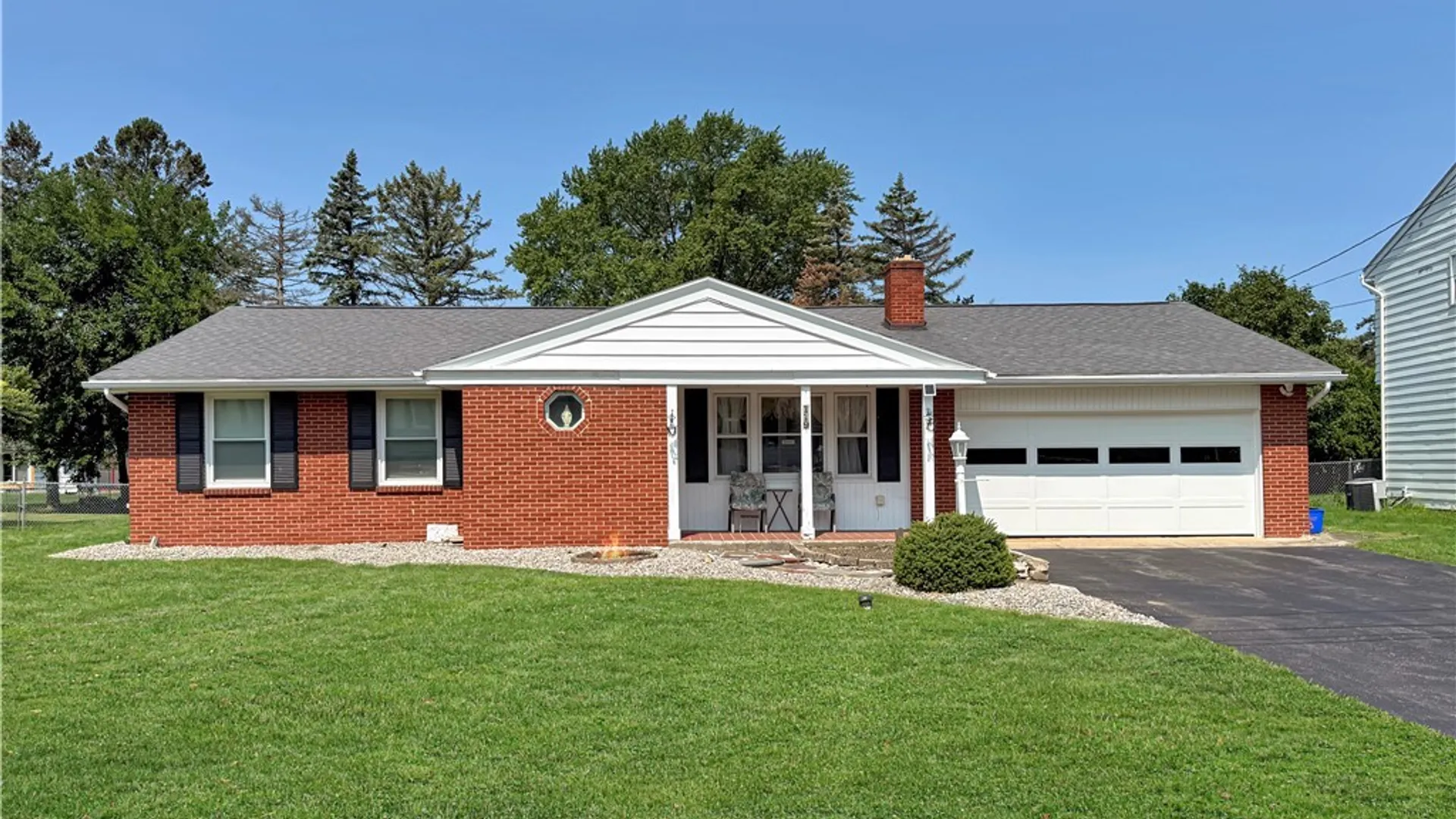 Property at 119 Longwood Drive, DeWitt, NY 13057 24