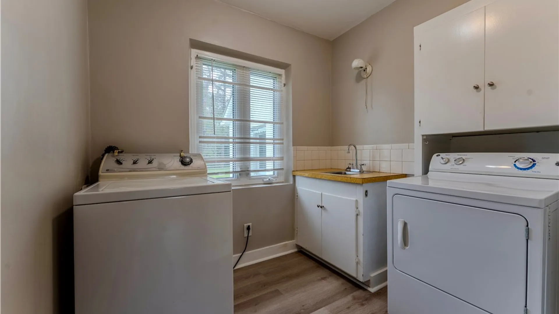 Property at 524 Cline Road, Victor, NY 14564 14