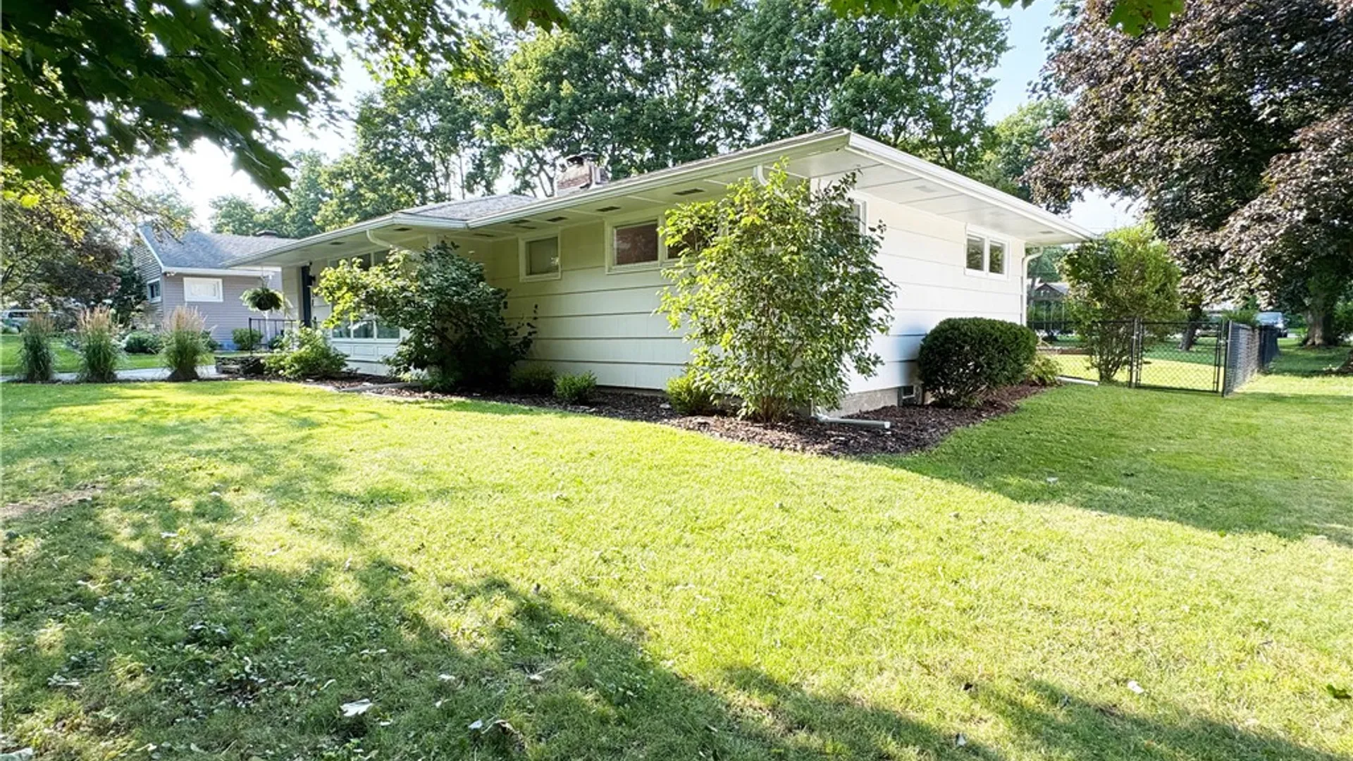 Property at 259 Willowbend Road, Brighton, NY 14618 36