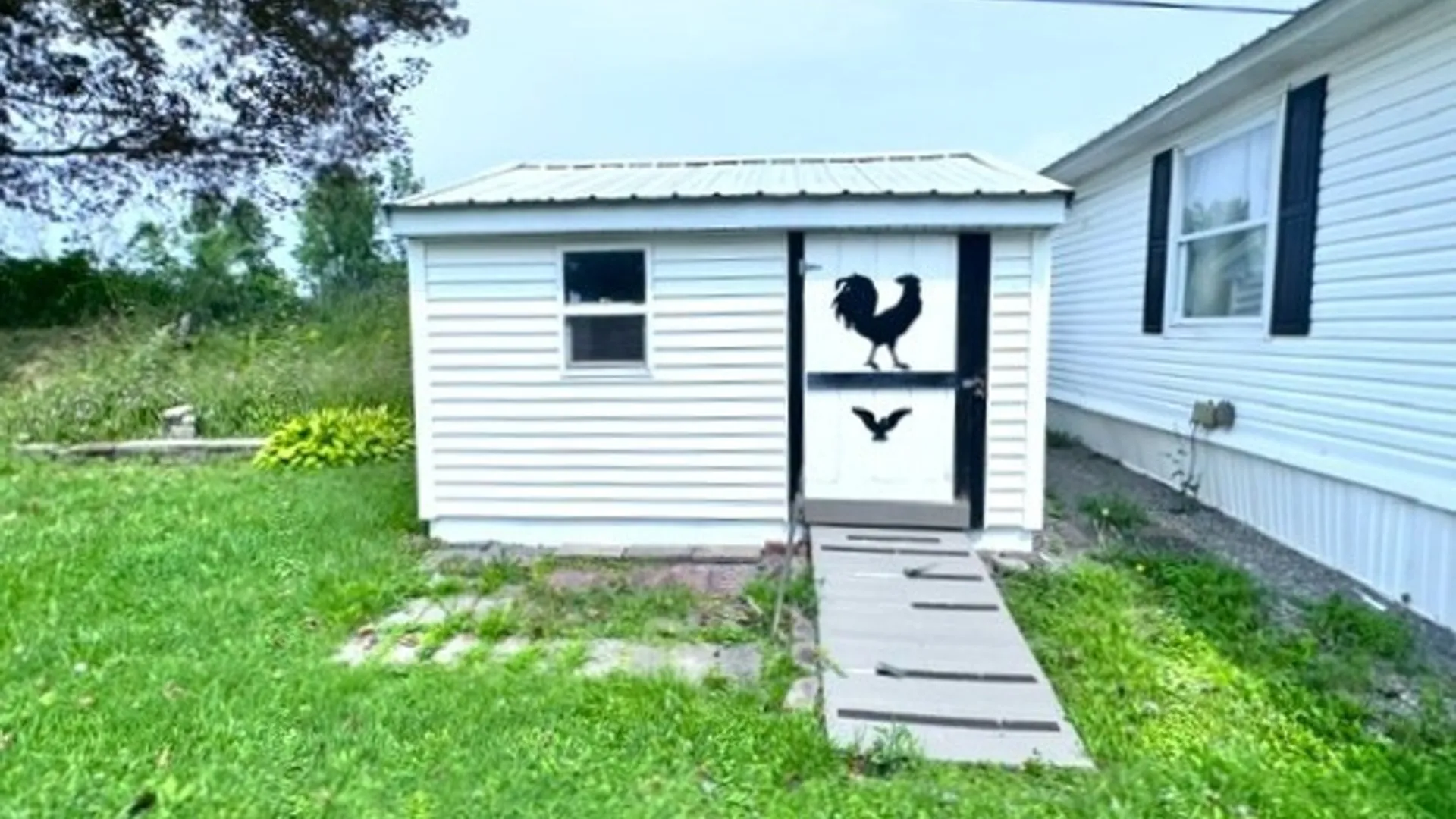 Property at 38 Pine Cir, Paris, NY 13456 5