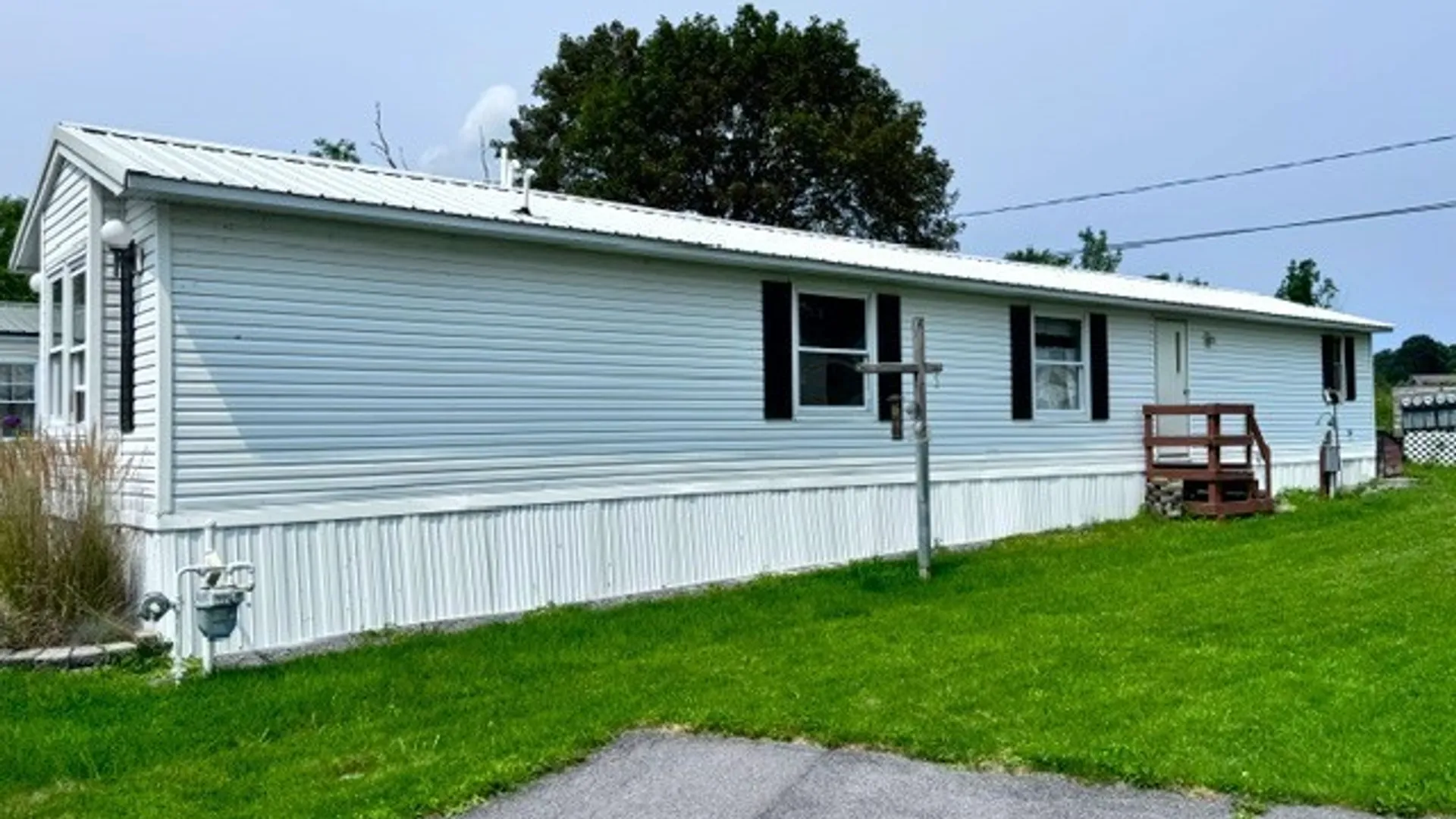 Property at 38 Pine Cir, Paris, NY 13456 10