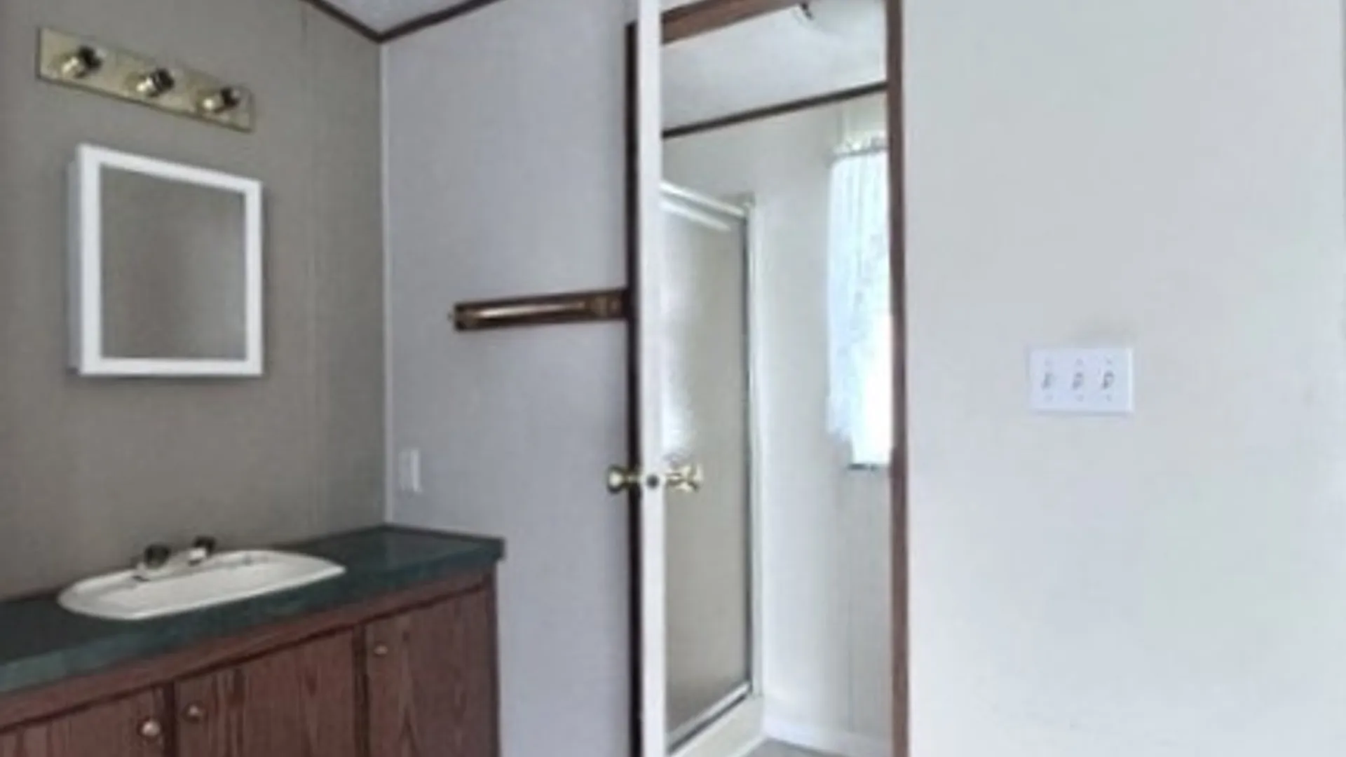 Property at 38 Pine Cir, Paris, NY 13456 27