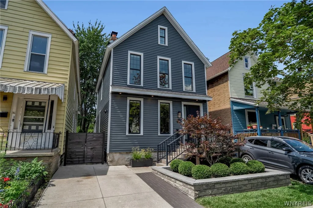 Property at 38 Ripley Place, Buffalo, NY 14213